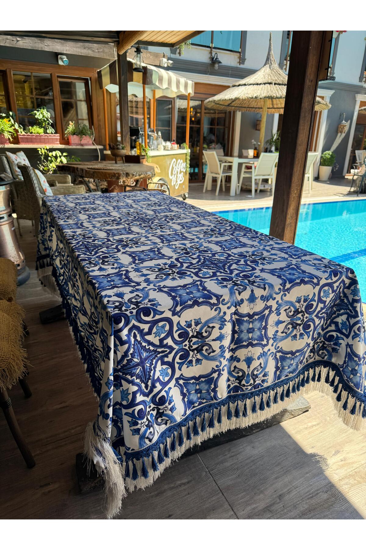 Marsi ̇ lya Energy Tablecloth