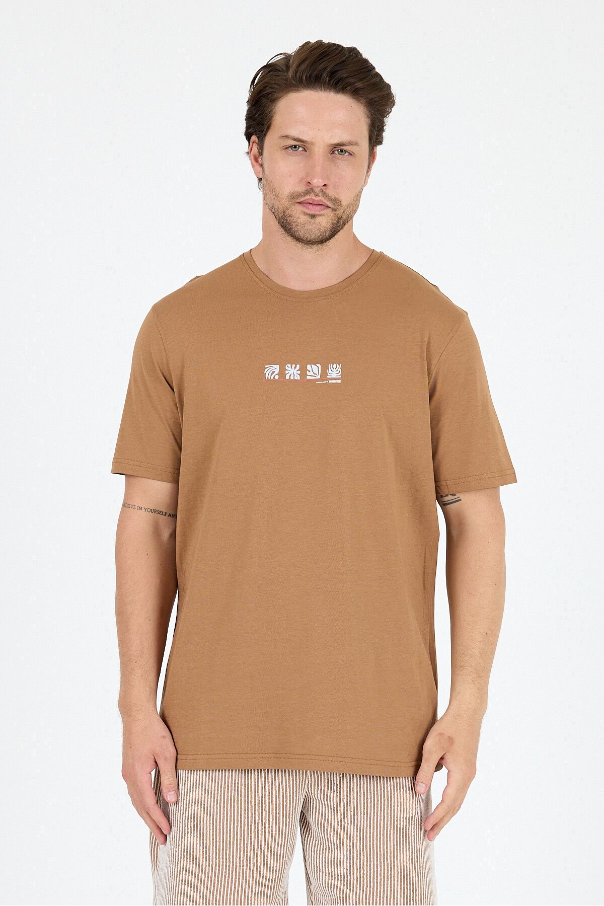 Rodi Erkek %100 Pamuk Bisiklet Yaka Kısa Kollu Baskılı T-Shirt Rahat ve Şık Günlük Tişört 0106