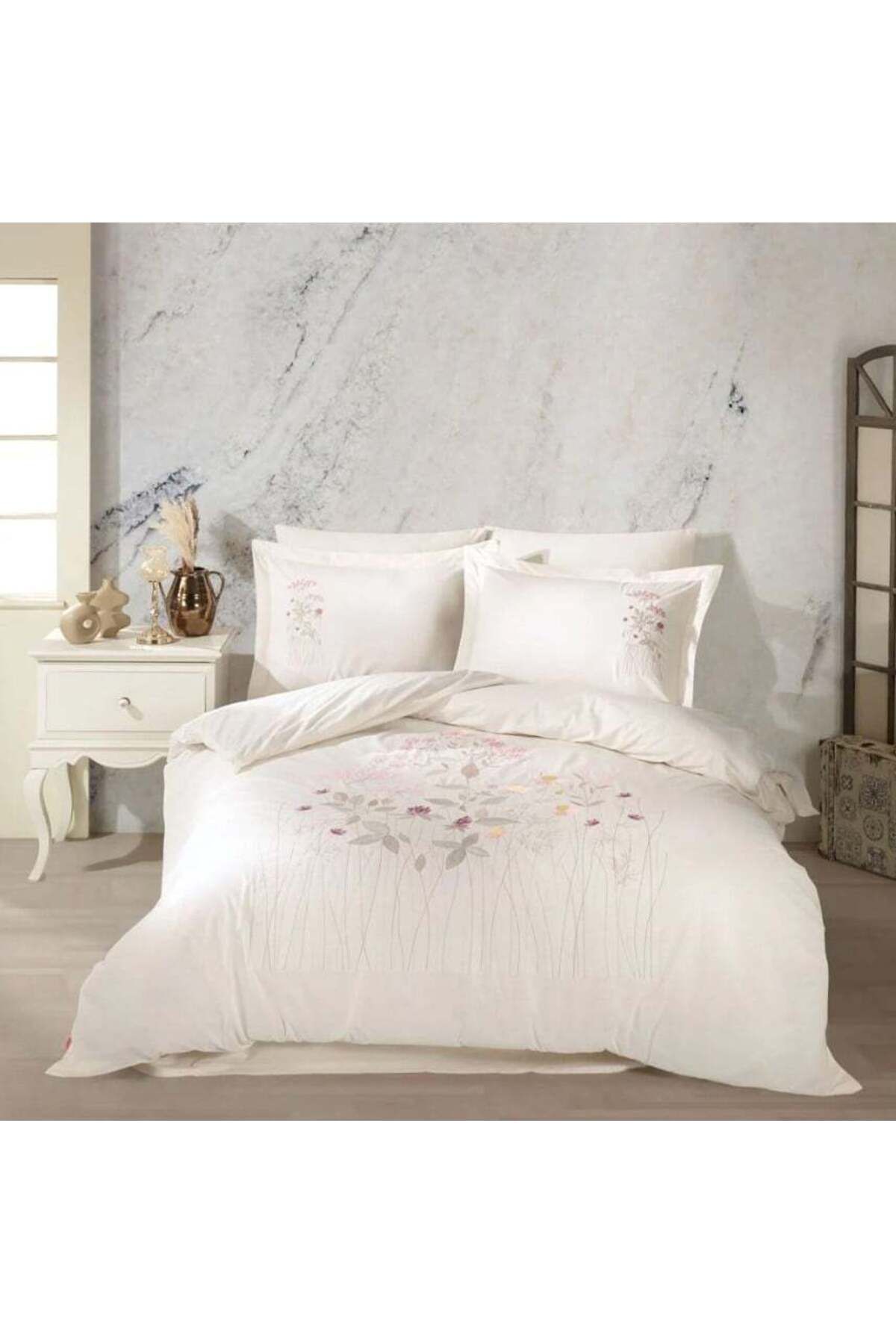 Zayla Çift Kişilik Poplin Premium Nakışlı Nev Emilia Krem