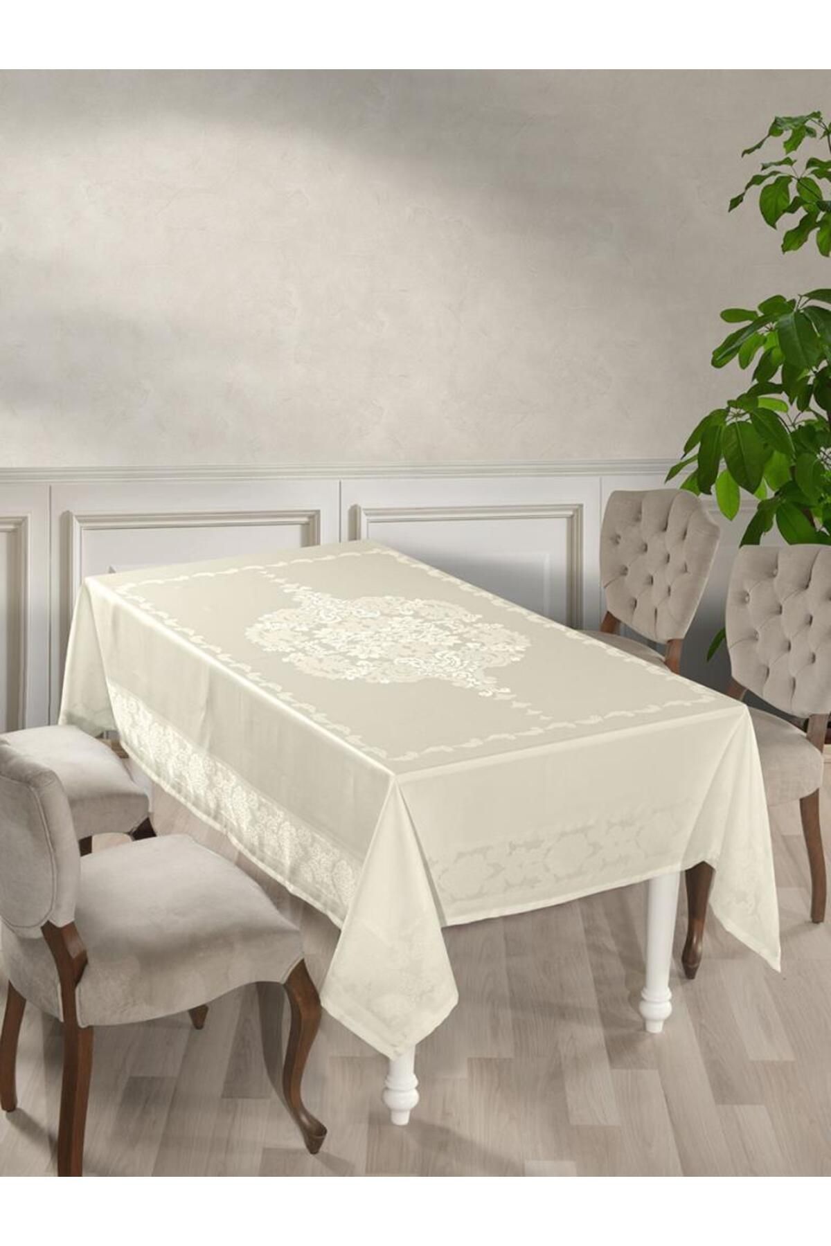 Karna Home Masa Örtüsü Jakarlı Sıvı Geçirmez Dore Serisi