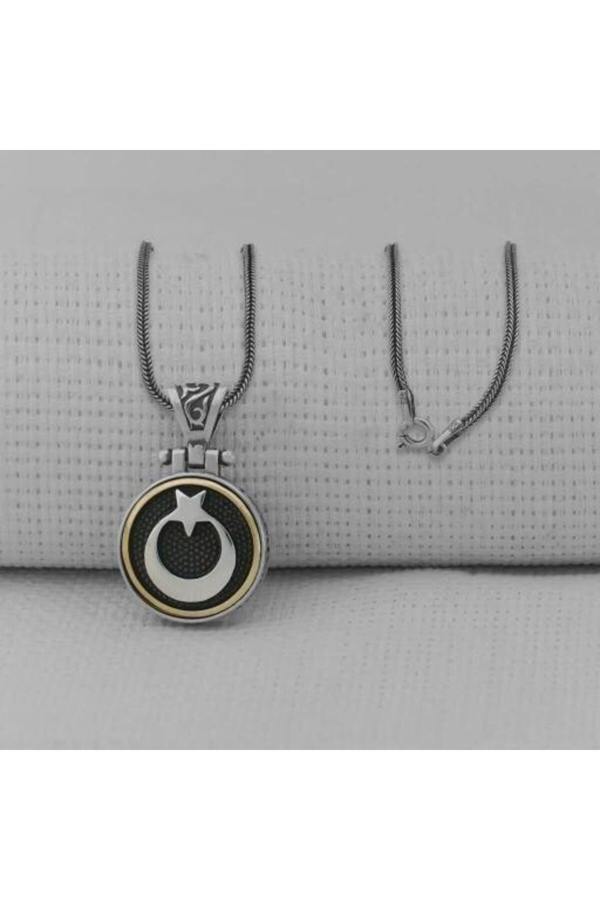 shop Ortası Dönen Ay Yıldız Tasarımlı 925 Ayar Gümüş Erkek Kolye