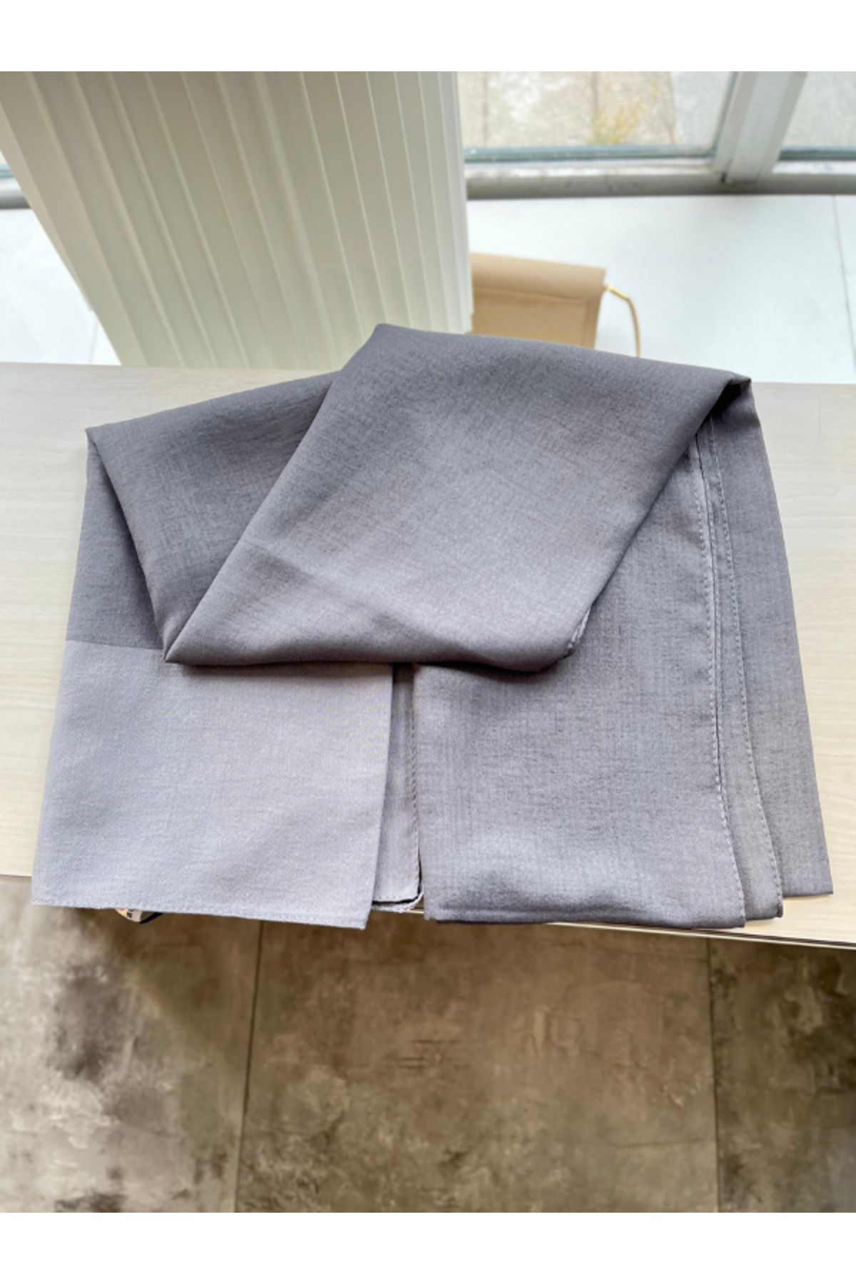 Zühre-Women's Solid Color Zühre Siena Shawl 0099 2