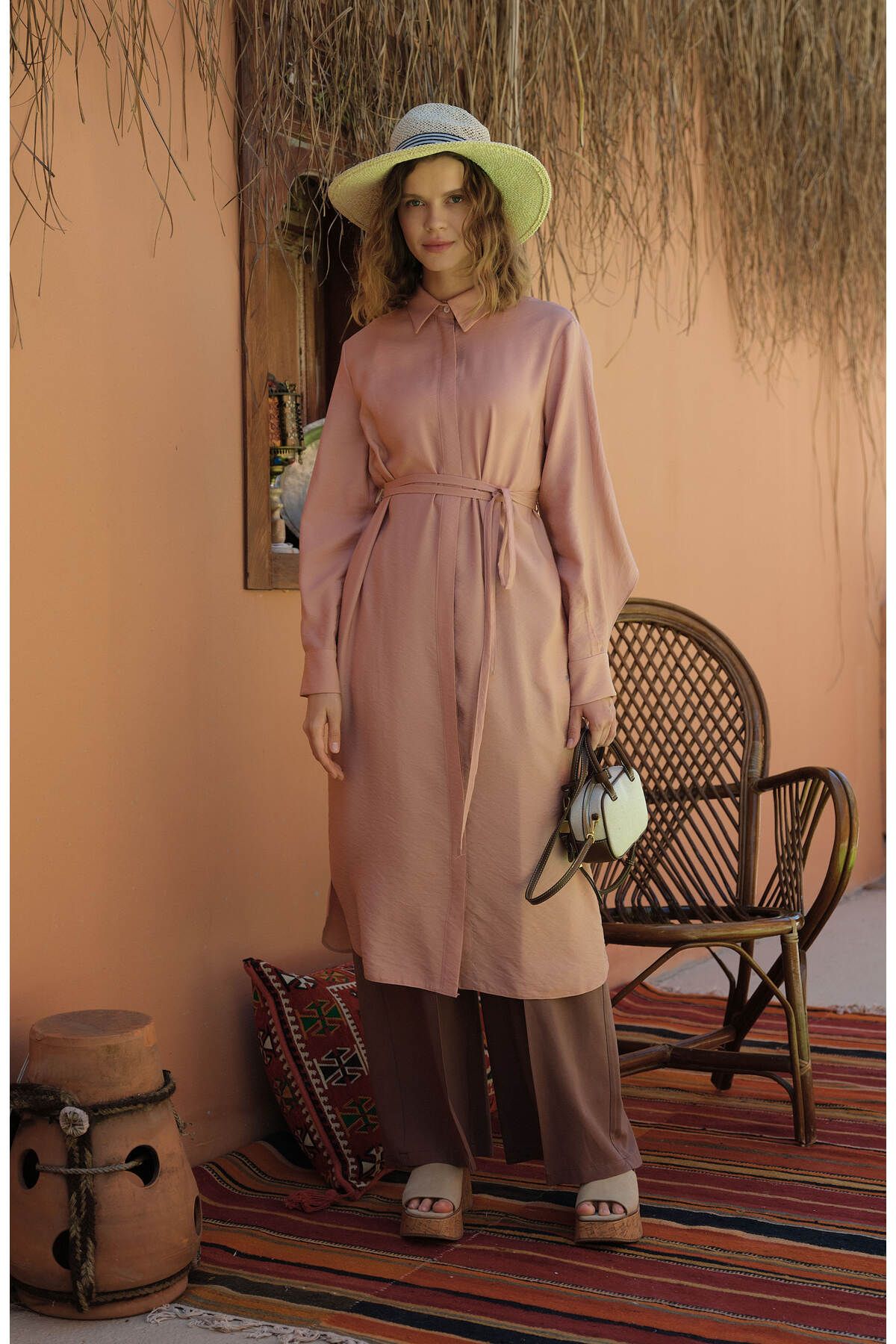 Fatma Atasoy Pelerinli Maksi Soft Pembe Tunik