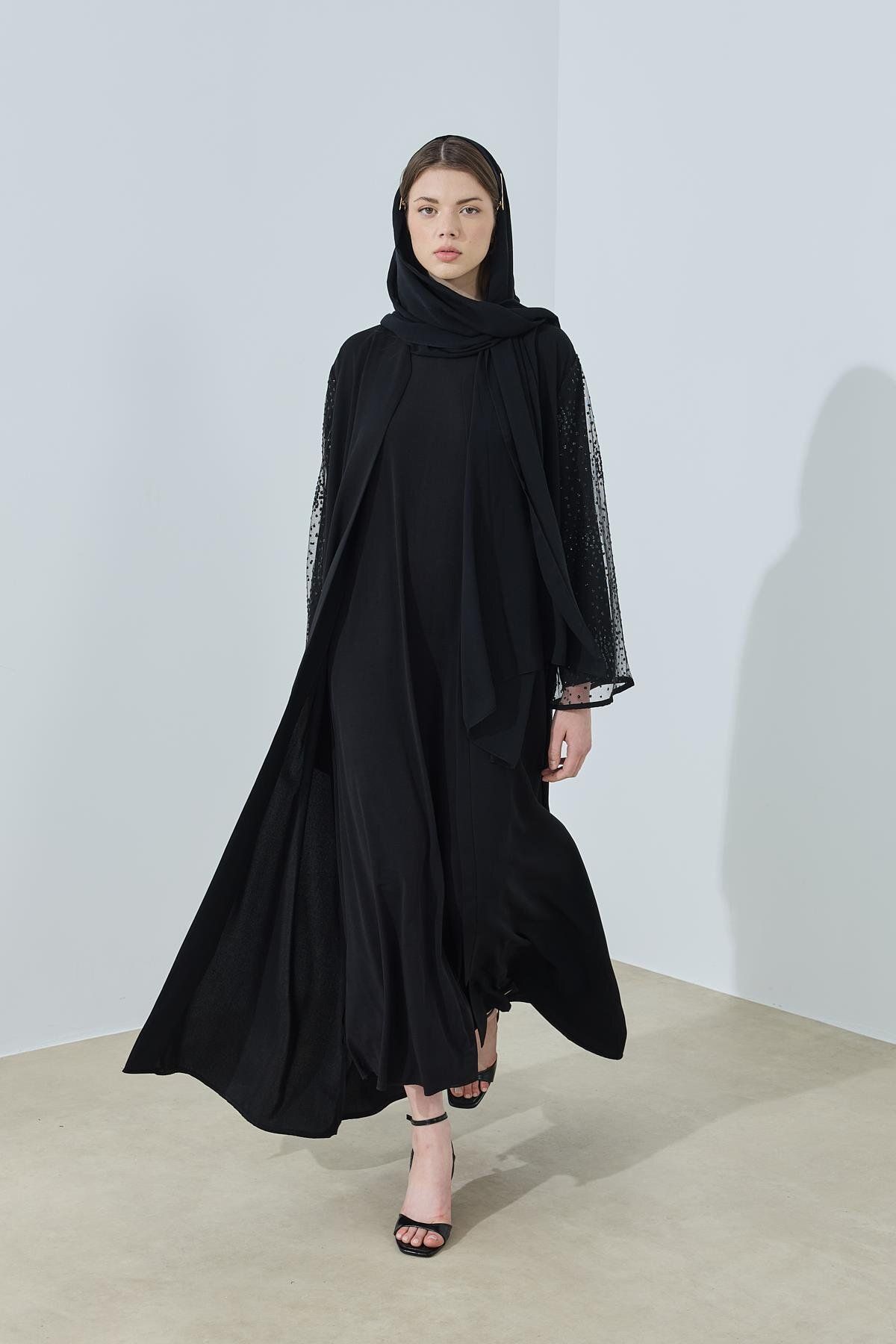 Merve Gültekin Tül Detaylı Abaya