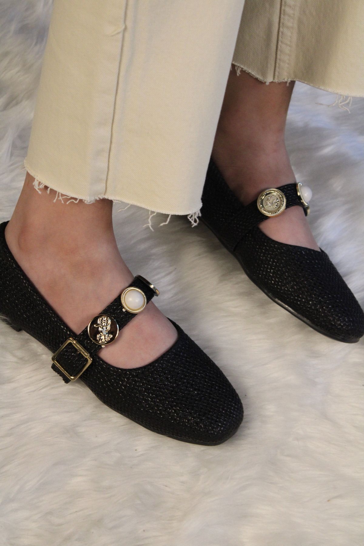 mybellashoes Siyah Hasır Görünümlü Tokalı Taşlı Babet