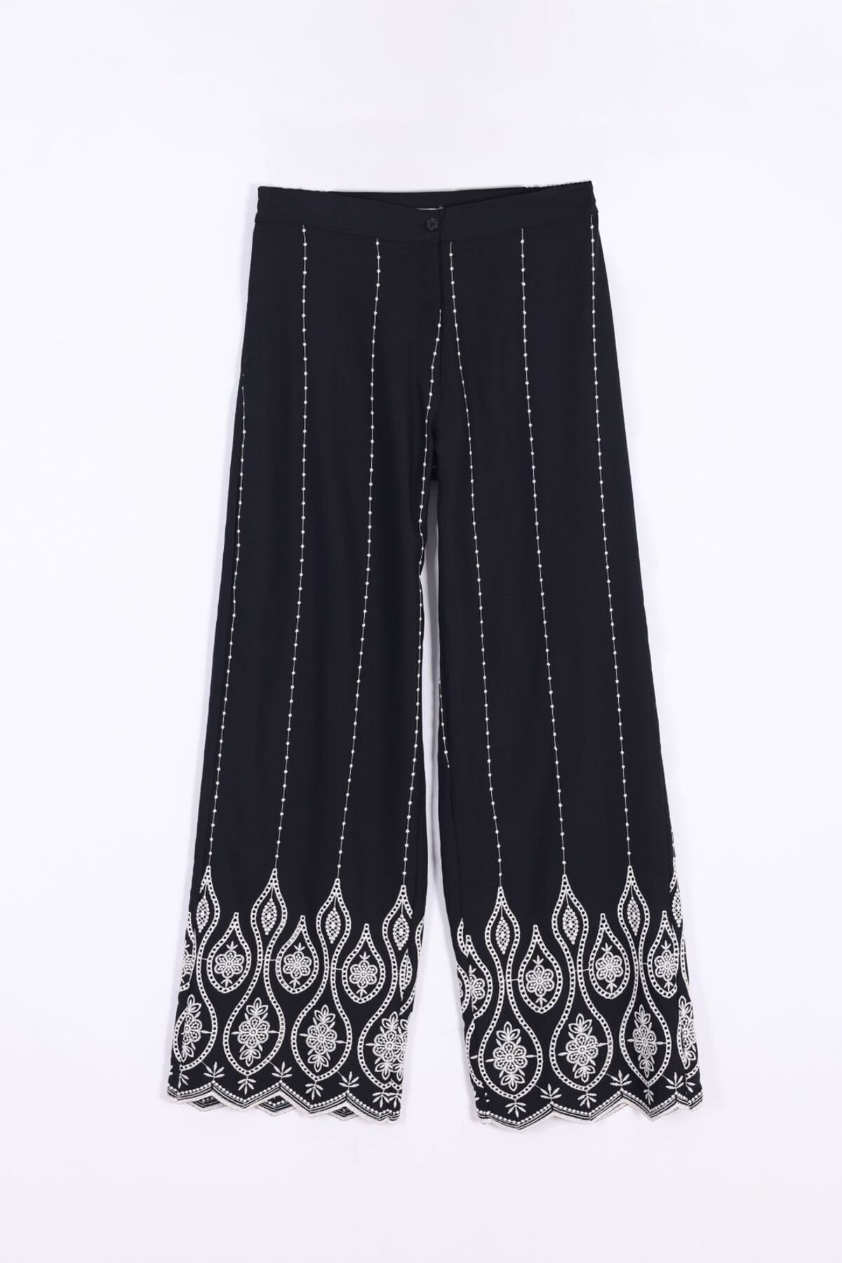 By Mare Style Dökümlü Siyah Güpür Pantolon