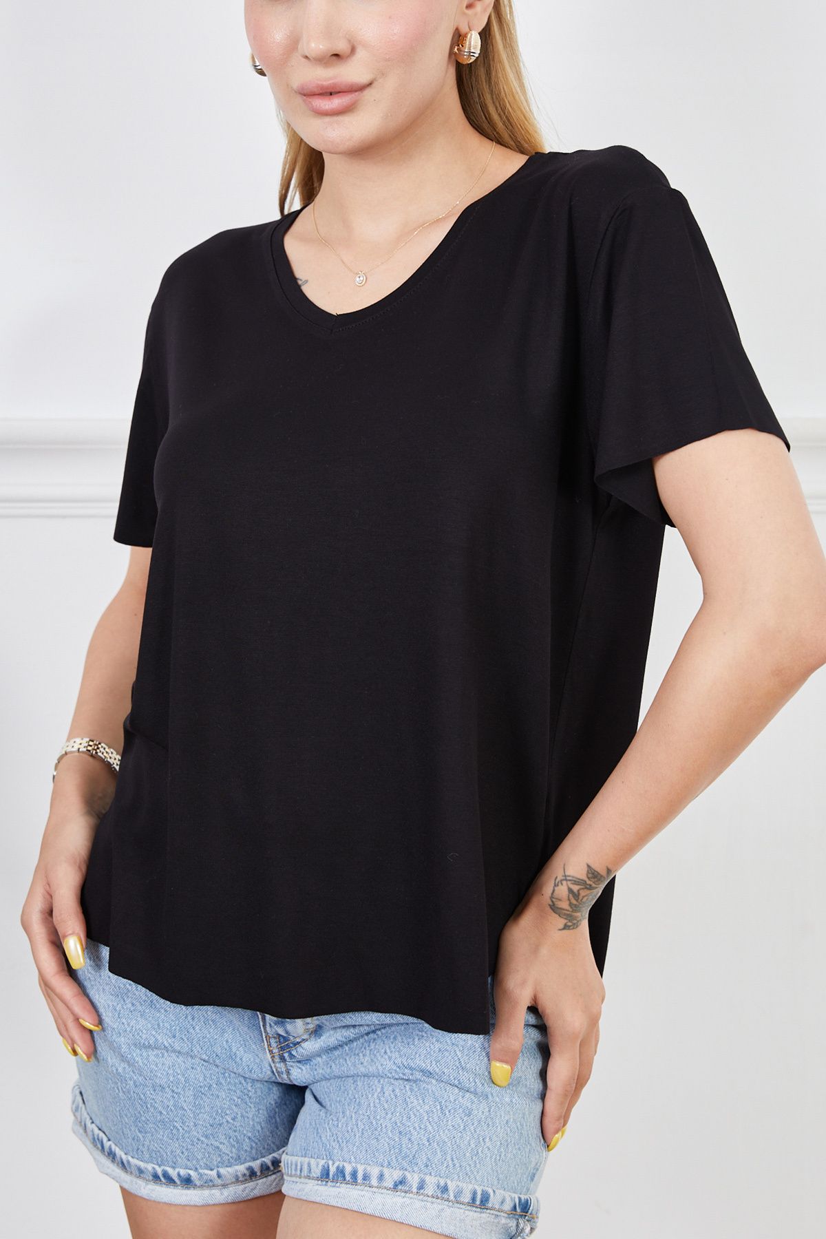 DPARİS Viskon V Yaka Salaş T-shirt