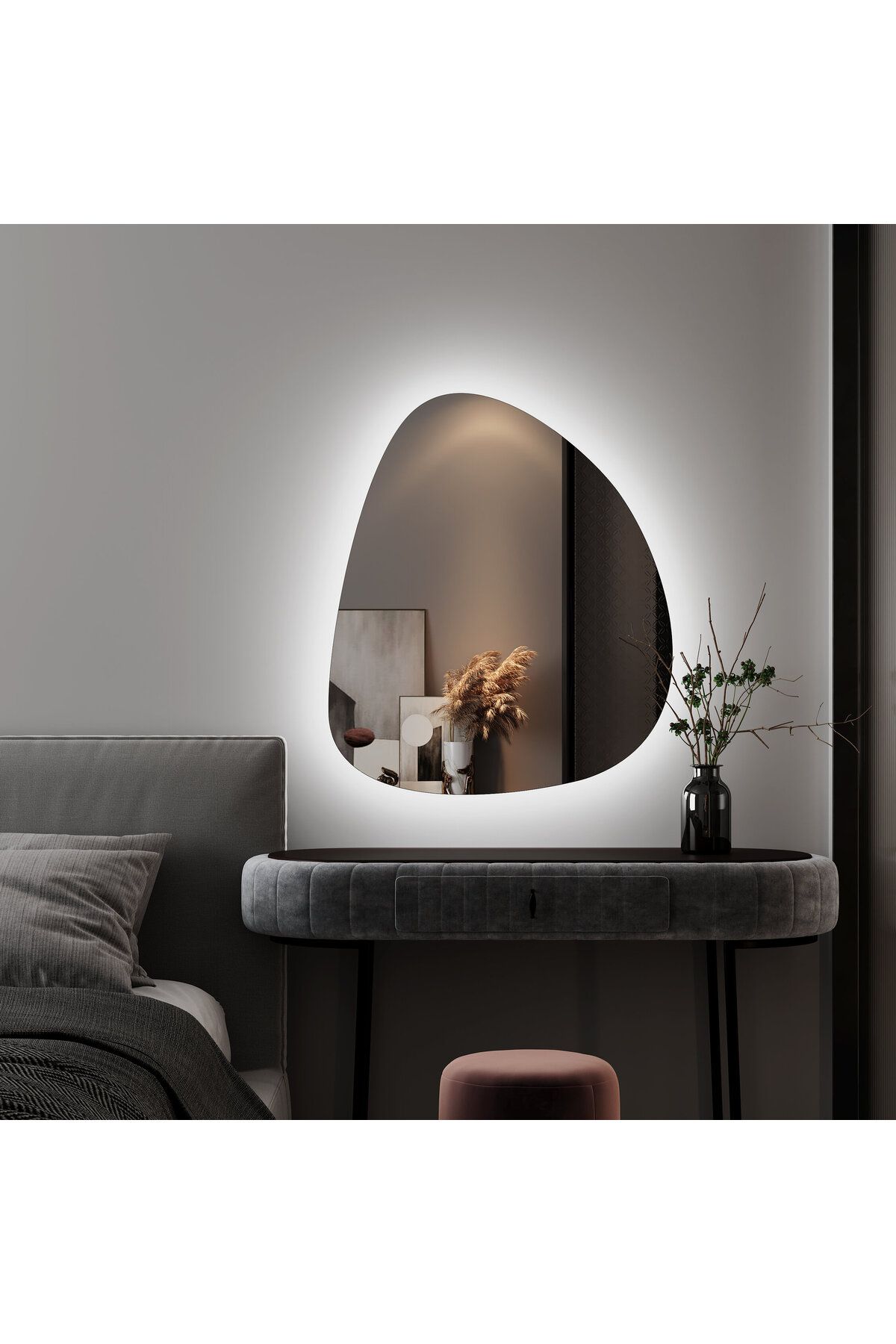 Aypars Atölye 40x47 LED Işıklı Asimetrik Duvar Aynası – Modern Makyaj ve Yatak Odası Ayna