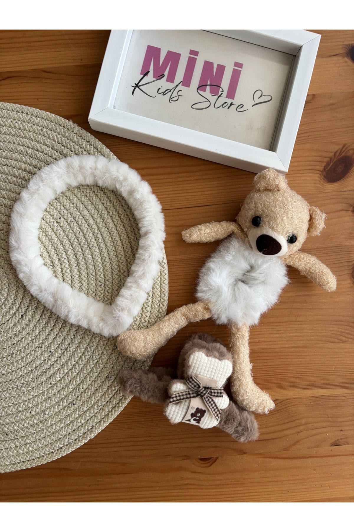 minikidsstore 3’lü Ayı Figürlü Peluş Taç,Mandal,Lastik Toka Seti