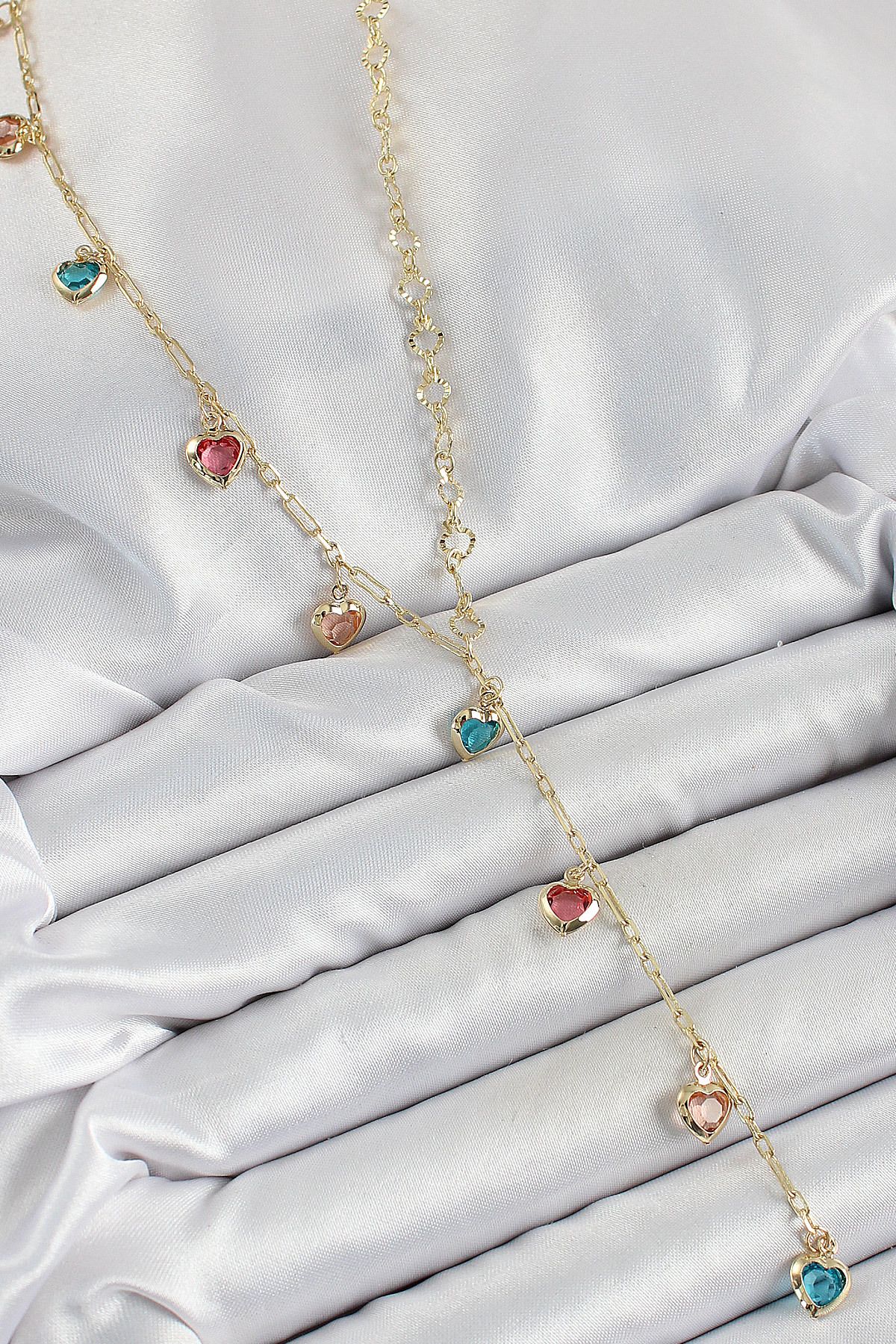 STYLE OF CARMEN Pirinç Asorti Kalp Model Gold Renk Zirkon Taşlı Y Kolye