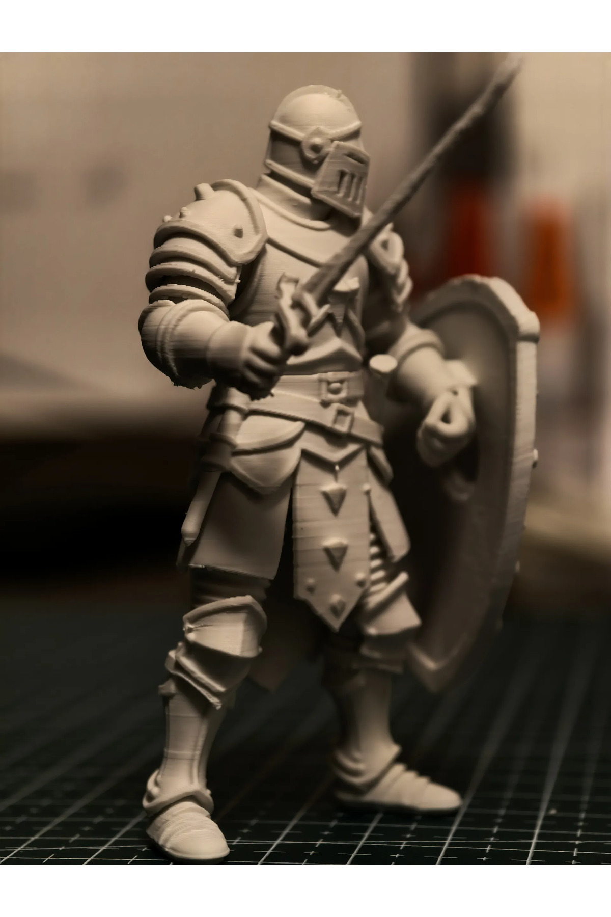 Orta Çağ Şövalye Figürü 10 cm 3D Baskı İsim Yazılabilir Dekoratif Koleksiyon Biblosu