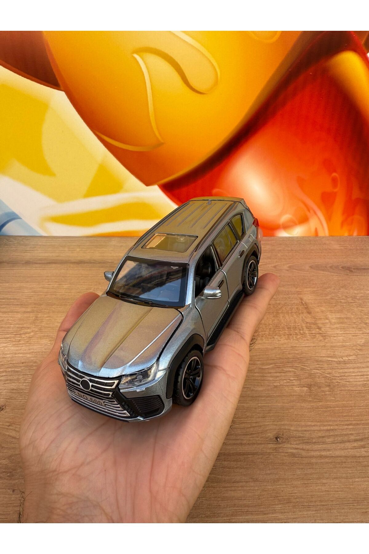 scntoys Lexus Jip Diecast Araba Füme Çöl Arabası Lexus 570 Model