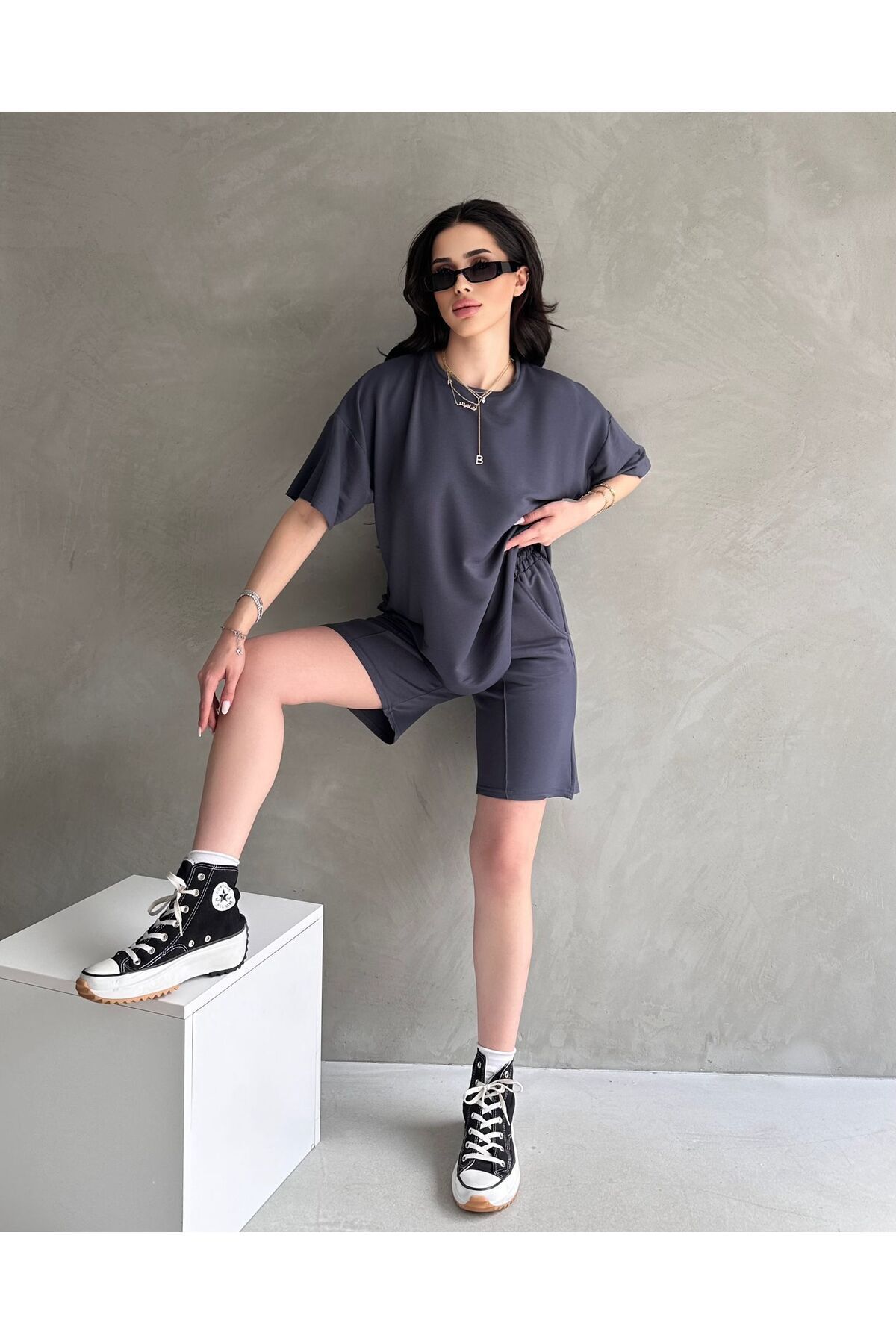 Moda Küpü Modal Kumaş Oversize Kısa Kollu Kadın Eşofman Takımı, Şortlu, Bağcıklı Yumuşak Kumaş, Modern Tasarım