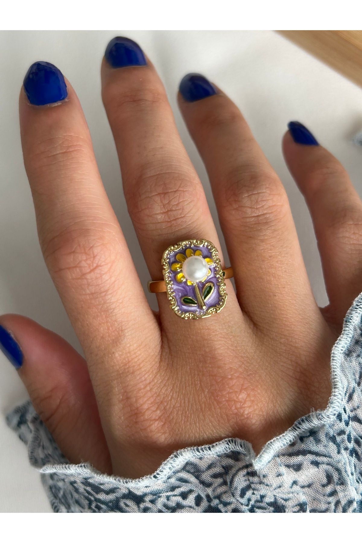 ringbox Çelik Kararmaz Mor Mineli İncili Papatya Yüzük