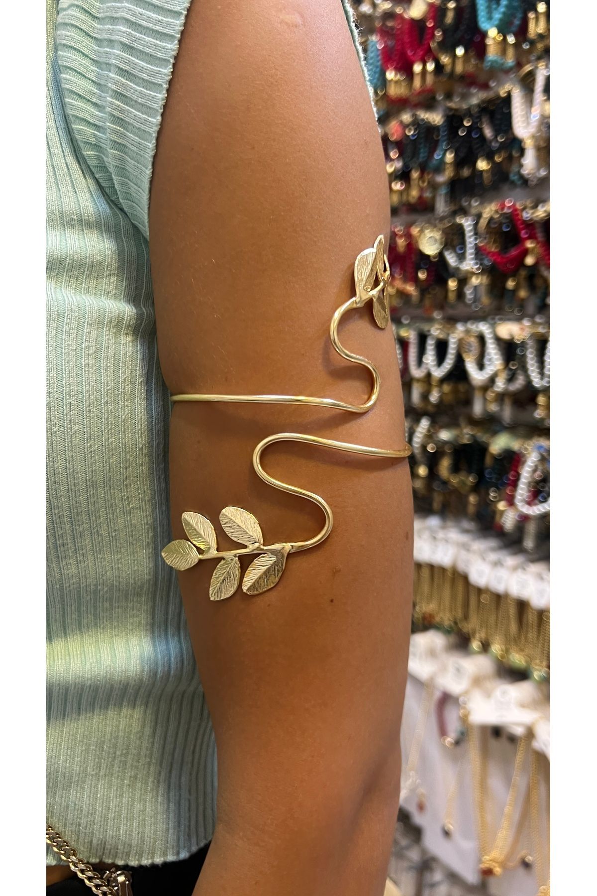 shop Dallı Yaprak Üst Kol Kelepçesi Arm Cuff