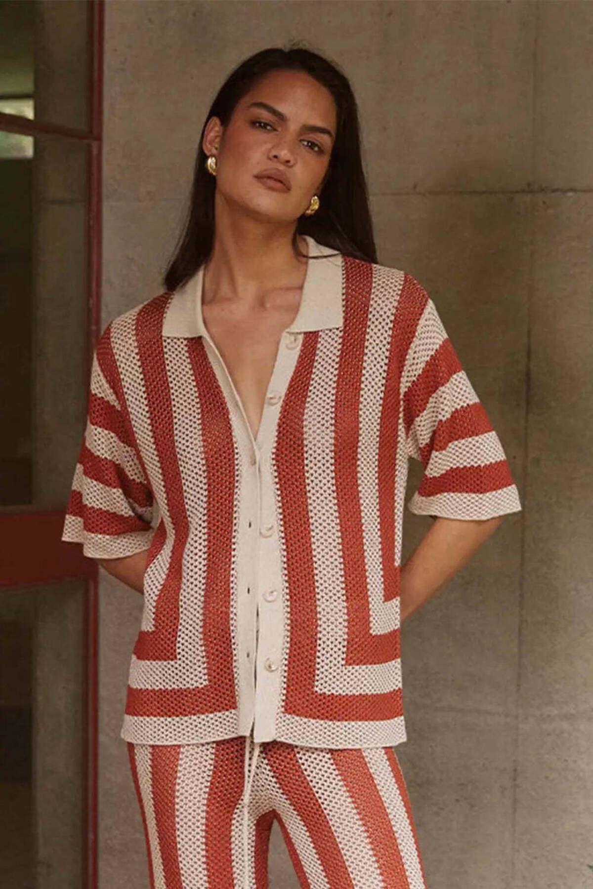 American Rag Cie Şık ve Rahat Ziggy Top - Düğmeli, Kısa Kollu, Örgü Triko Üst