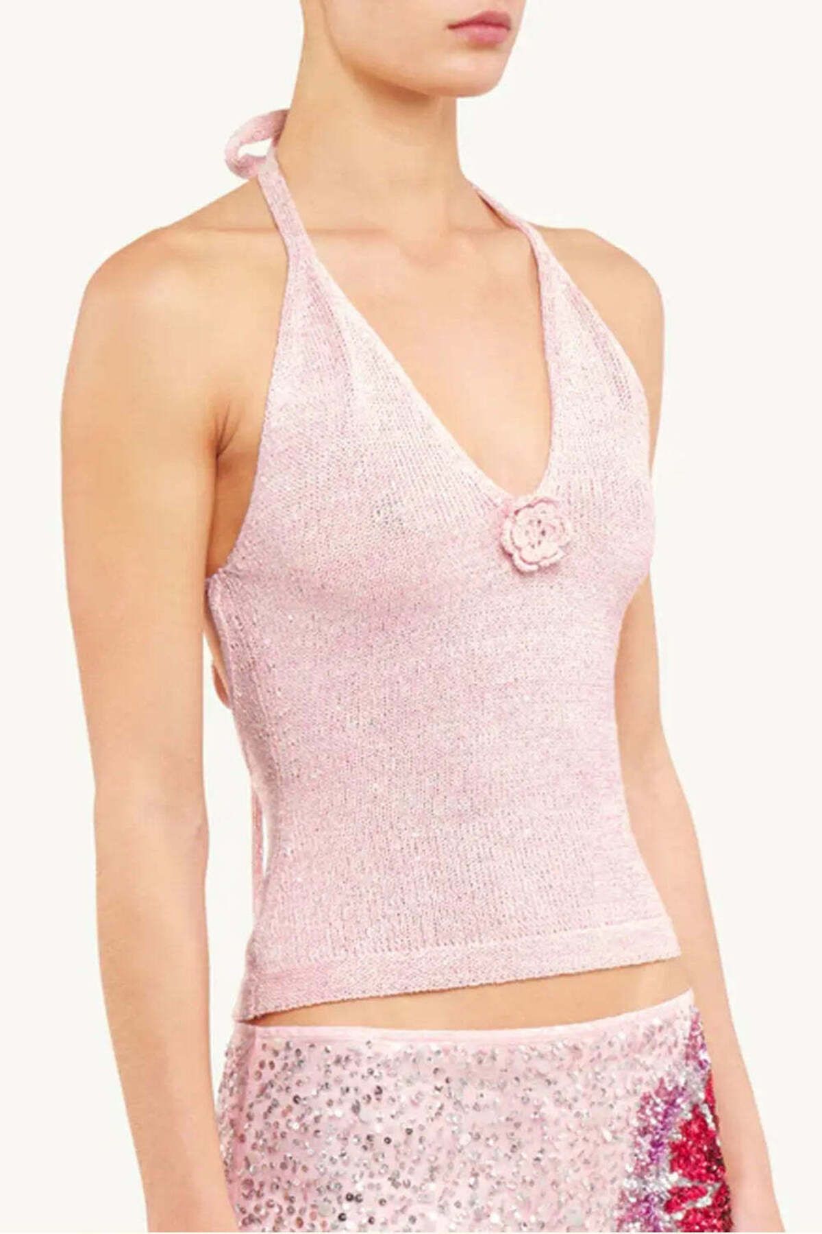 American Rag Cie Şık Halter V Yaka Kadın Bluz - Daphne Top ile Göz Alıcı Görünün
