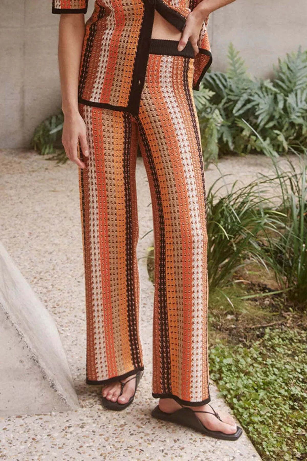 American Rag Cie Şık ve Rahat Aimee Pant - Düşük Bel, Luxe Triko ile Haftasonu Tarzı