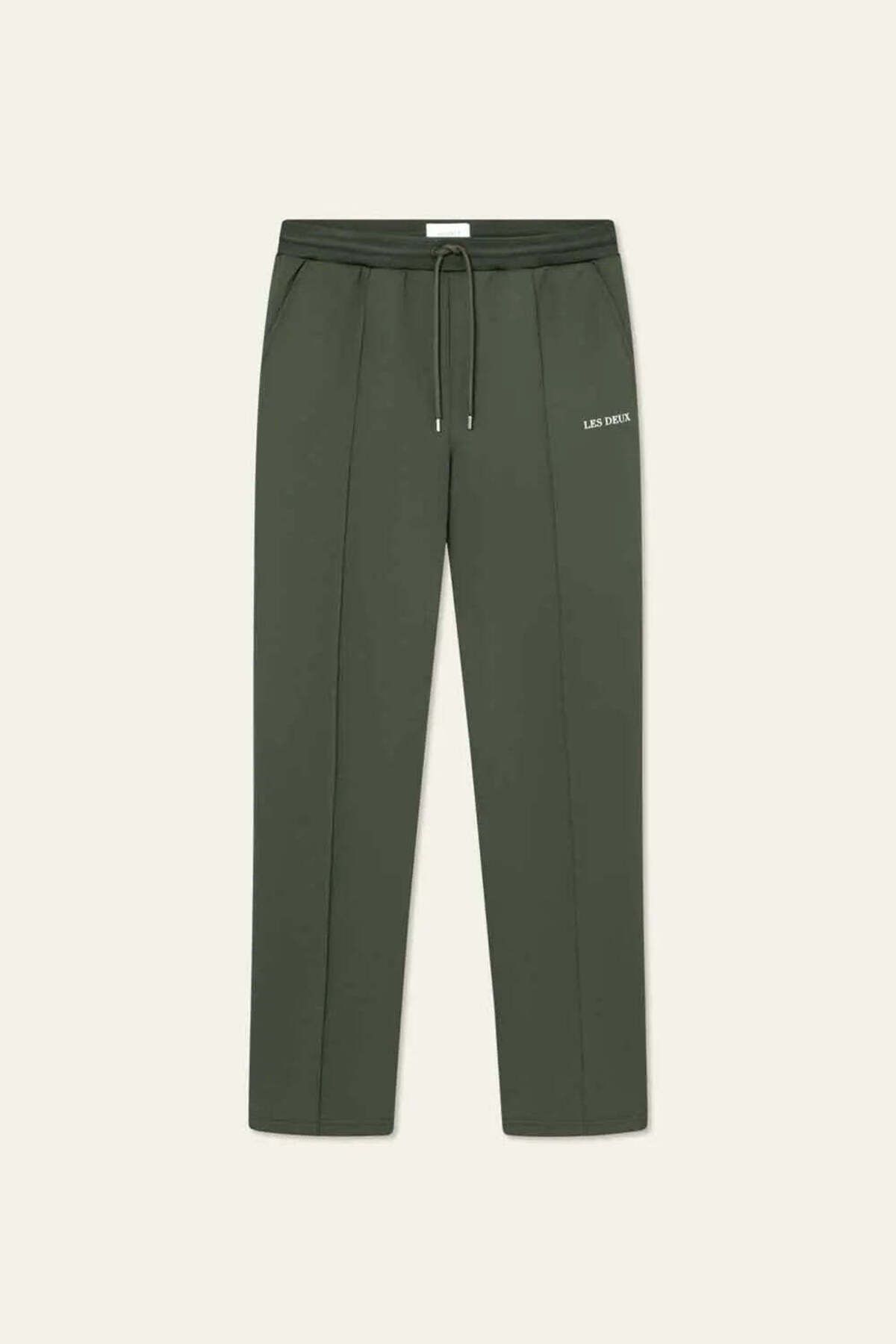 American Rag Cie Ballier Casual Track Pants: Şıklık ve Rahatlık Bir Arada