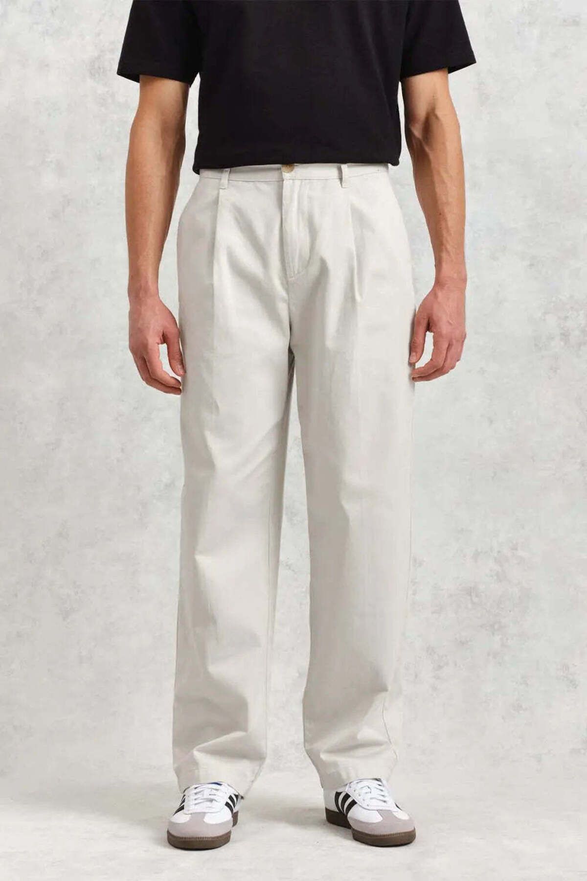 American Rag Cie Milo Trousers Off White: Şık ve Rahat %100 Pamuklu Düz Paça Pantolon