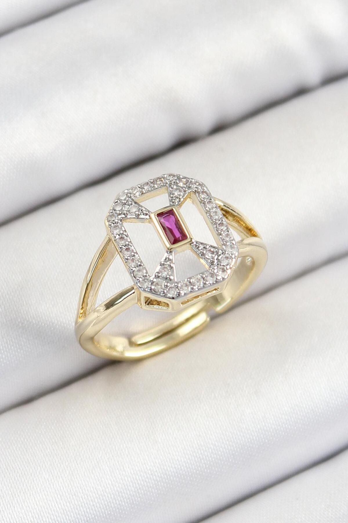 REBORN DESIGN Pirinç Zirkon Taşlı Baget Model Gold Renk Kadın Yüzük