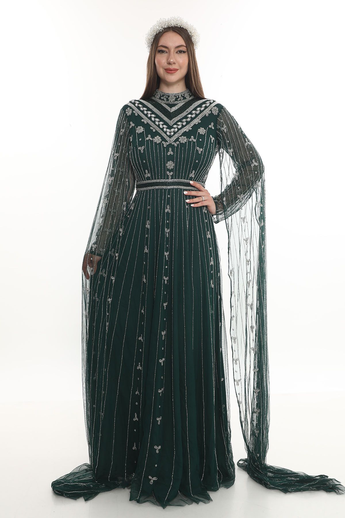 GATSBYLADY LONDON PETRA - EL İŞLEMELİ , TAŞ VE PUL DETAYLI ELBİSE