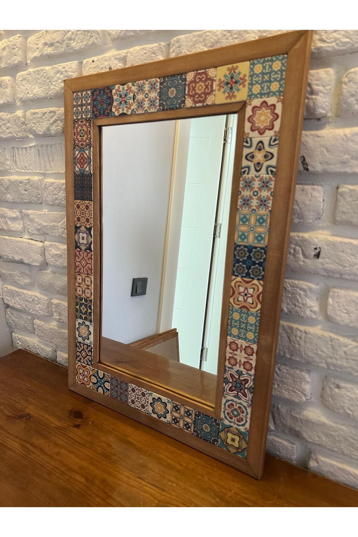 woodhomeworks Masif Çerçeveli Taş Ayna 43cm* 63cm