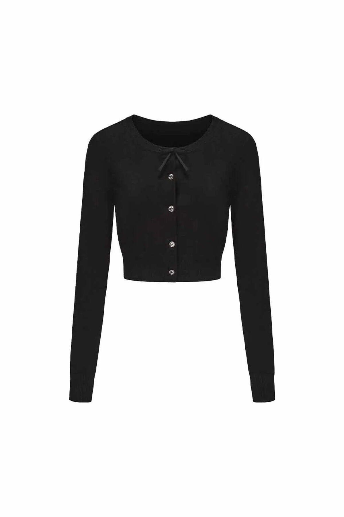 American Rag Cie Audrina Cardigan: Zarafet ve Konforun Buluştuğu Şık Hırka