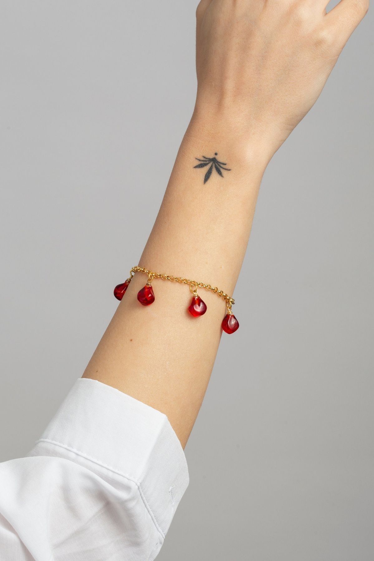Mojo Jewellery Murano Cam Narlı Bileklik | Bereket ve Şıklığın Simgesi El Yapımı Tasarım