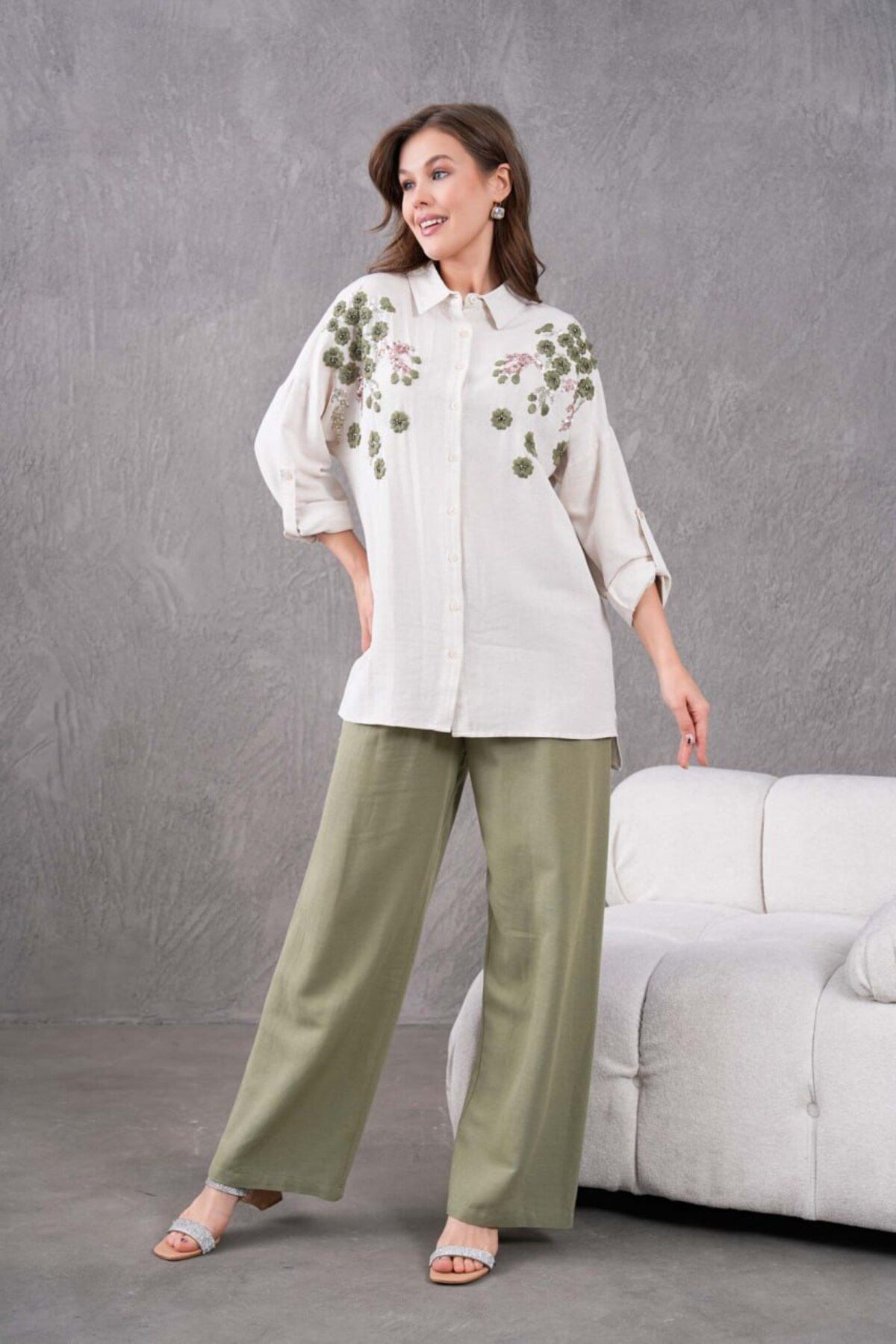 MVStore Kadın Çiçek Desenli Nakış İşlemeli Keten Oversize Gömlek ve Pantolon