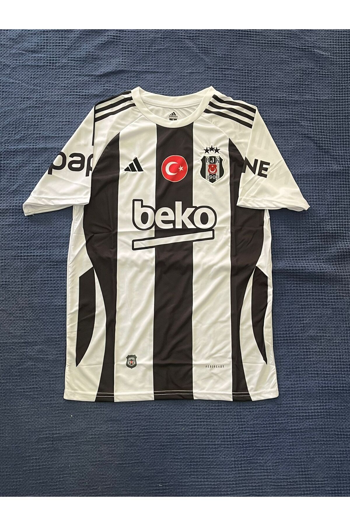 JANJON STAR Kişiye Özel İsim ve Numara Yazılır // B.e.ş.i.k_.t.a.ş./ Sarı Lacivert Renk Kısa Kol Forma