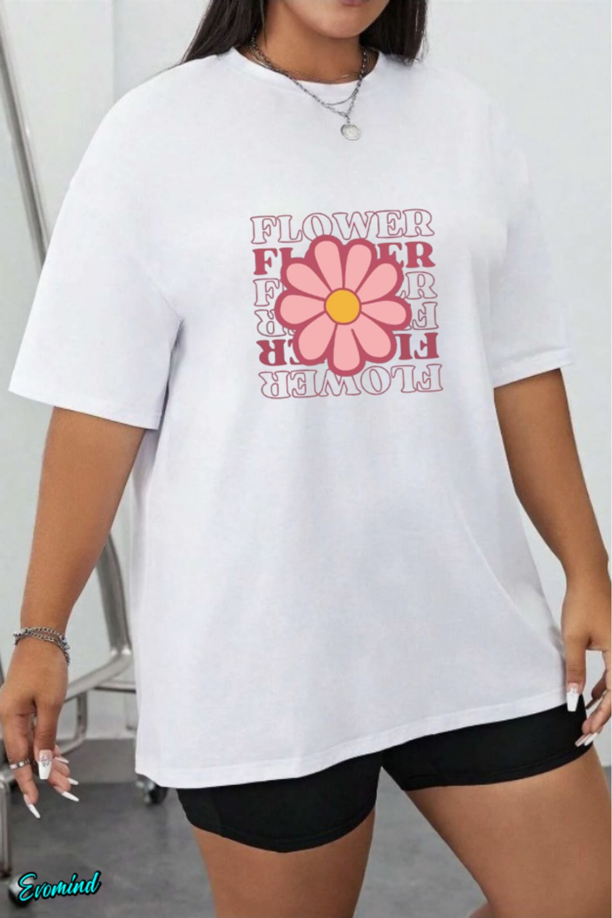 Evomind Büyük Beden Flower Baskılı T-shirt