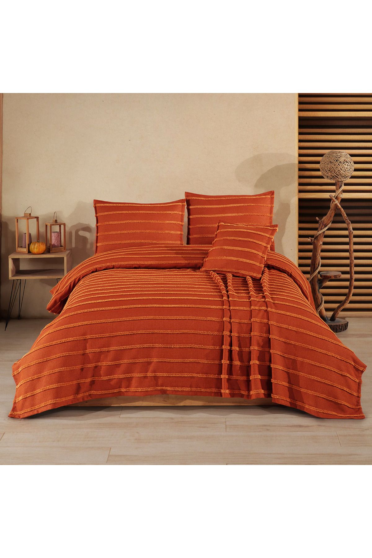 Lief Home Çift Kişilik Yatak Örtüsü Takımı 240x240 cm + 2 Yastık Kılıfı + 1 Kırlent Kılıfı