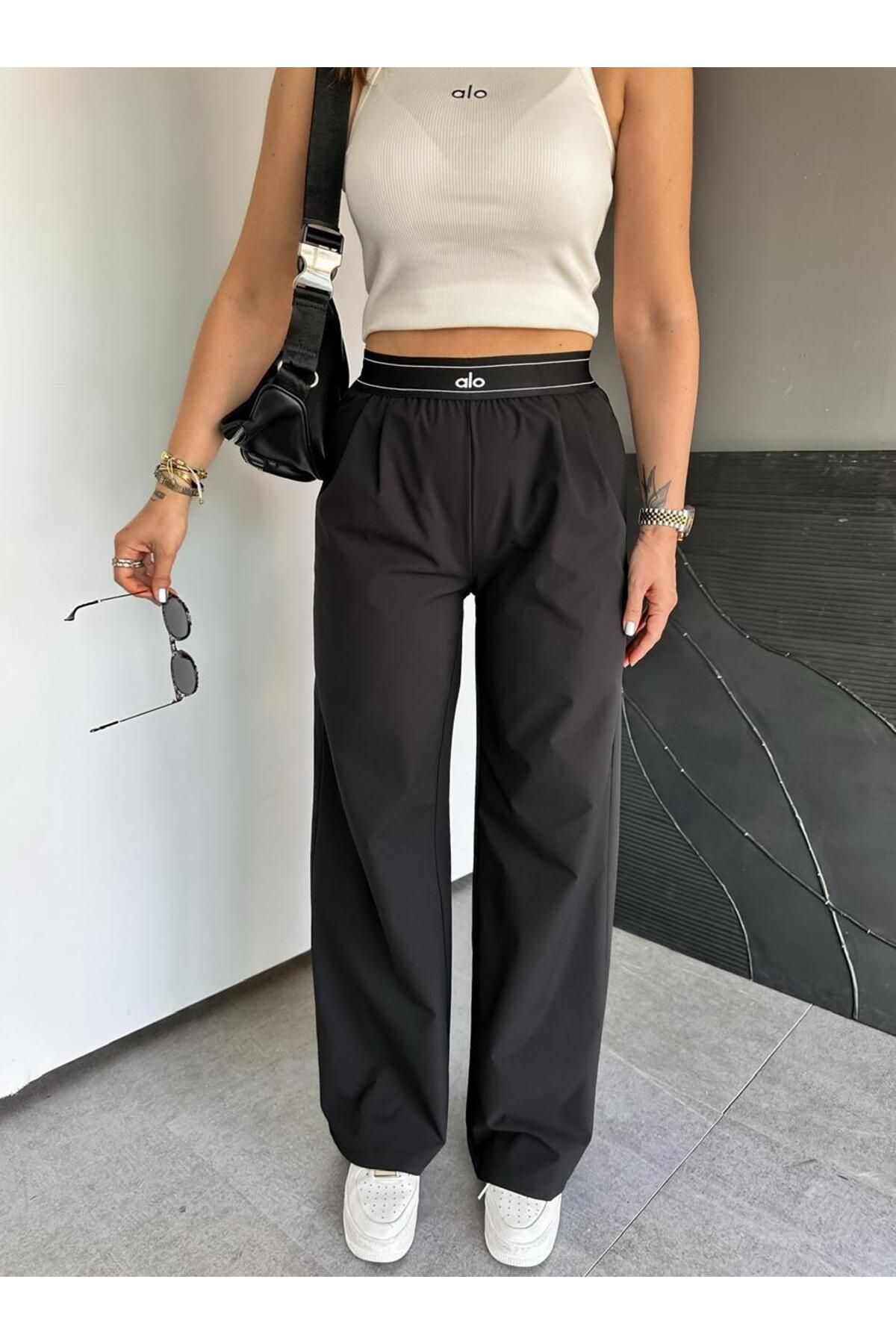 Zerrincan Giyim Siyah Beyaz Şerit Lastikli Marka Model Pantolon