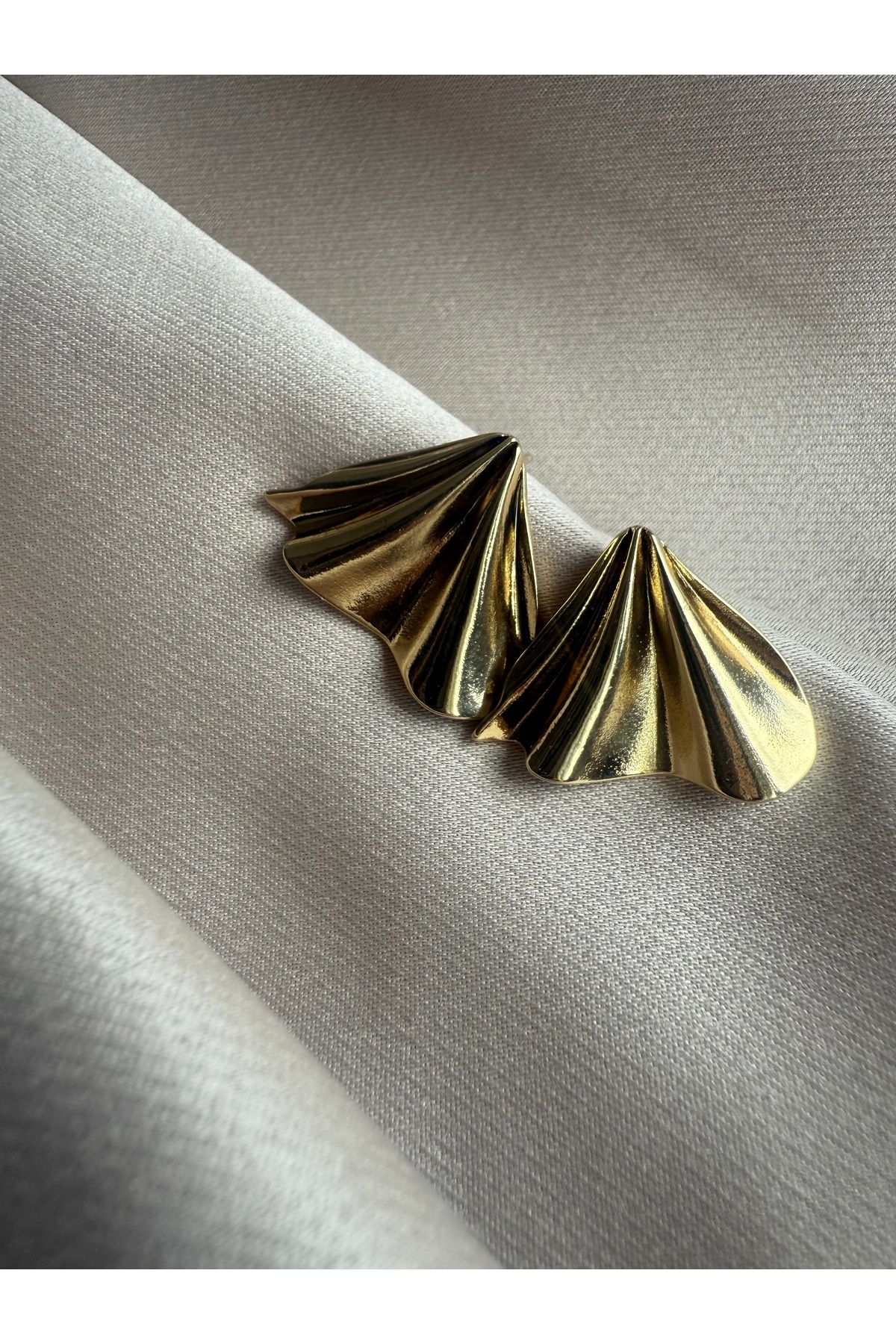 bubblyn&co Charlene Yelpaze Gold Küpe