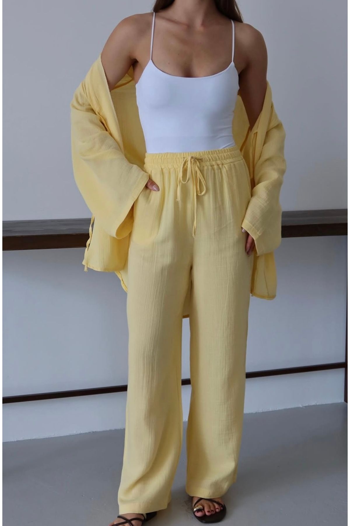 NATUFIAN STORE Kadın Keten Karışımlı Bol Kesim Yüksek Bel Pantolon