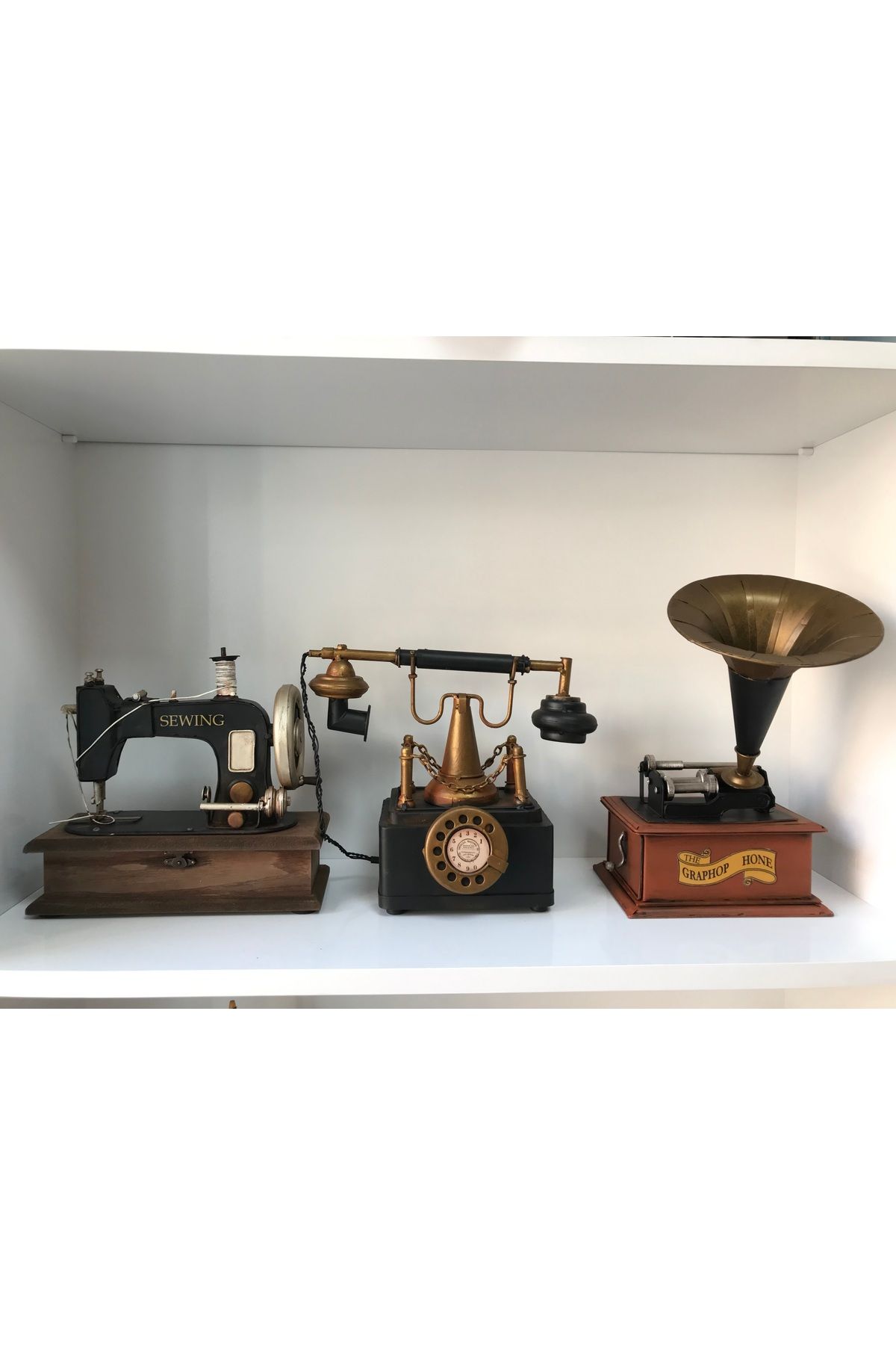 NOSTALJİM DEKORATİF METAL TELEFON, DEKORATİF METAL GRAMOFON, DEKORATİF METAL & TAHTA DİKİŞ MAKİNESİ