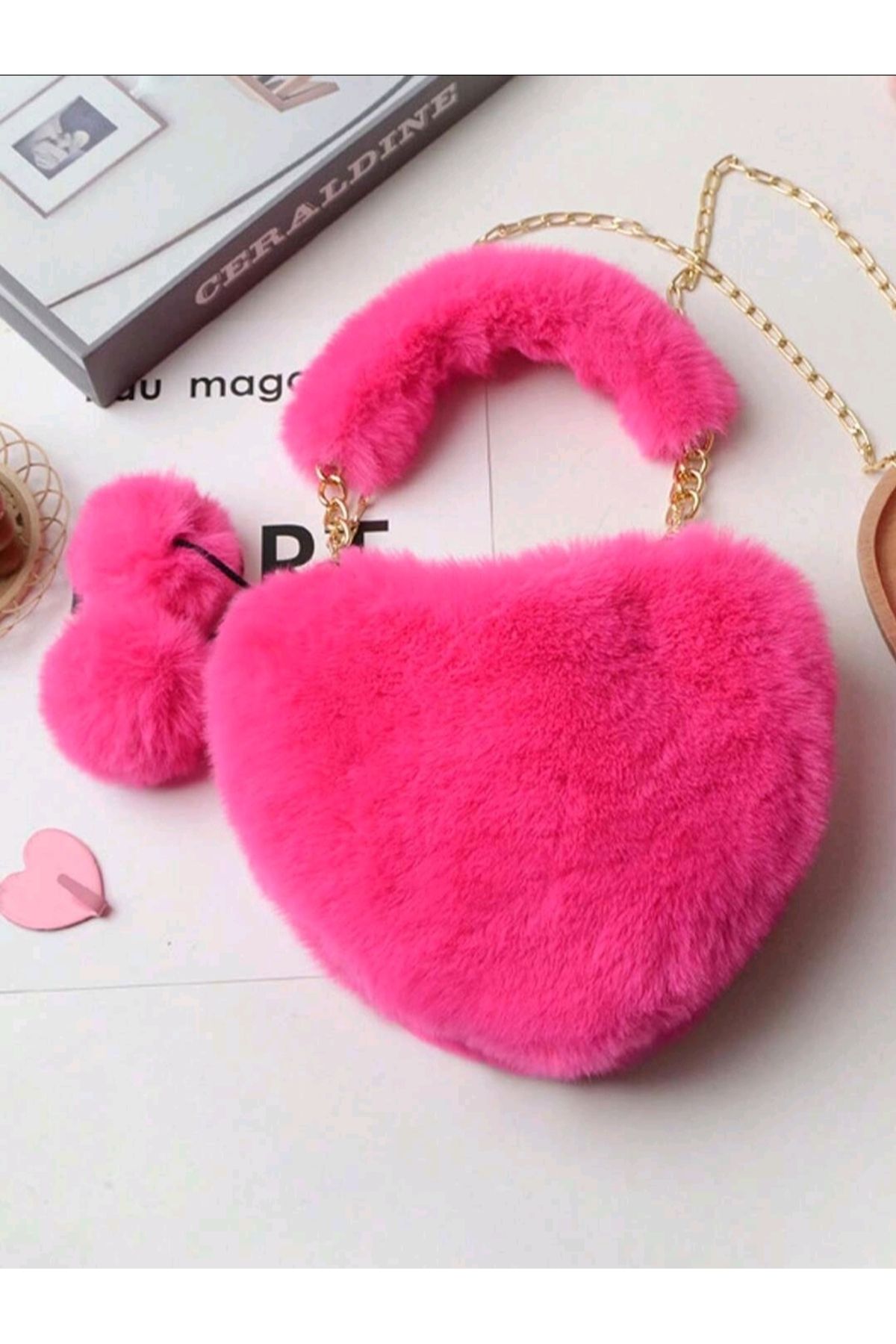 MyBalliStore Kalp Şekilli Peluş Askılı Kol Çantası (Fuşya)