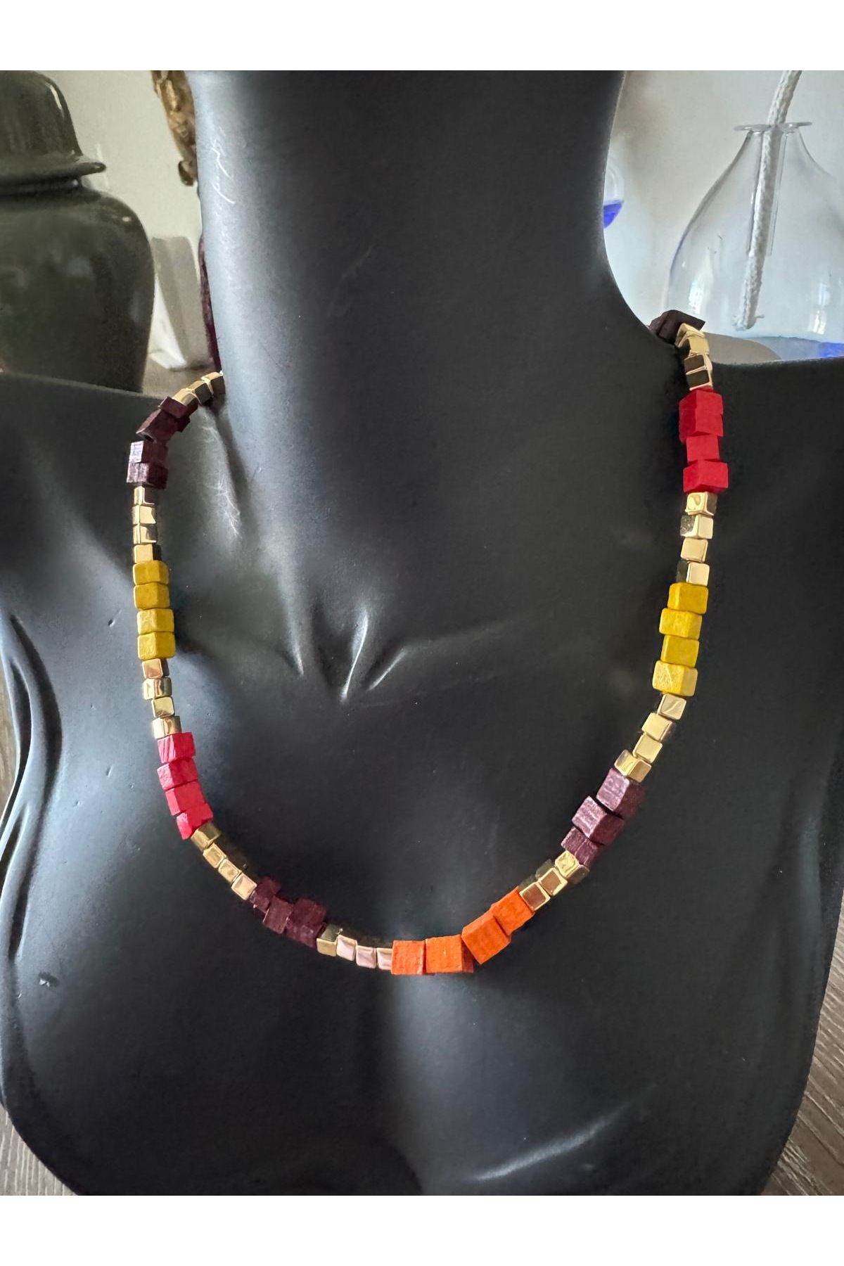 misstakıjewerly SARI KIRMIZI TAHTA BONCUK KOLYE