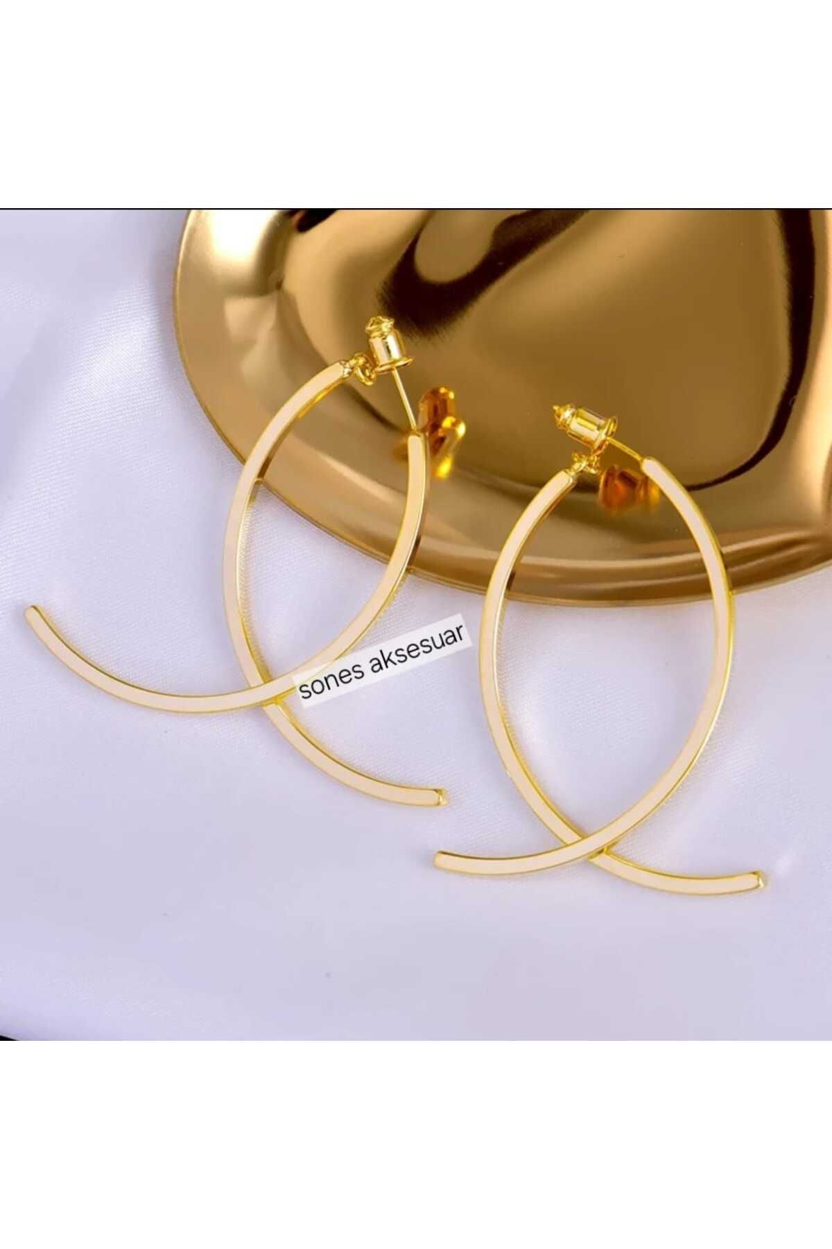 SONES geometrik sallantılı gold çelik küpe