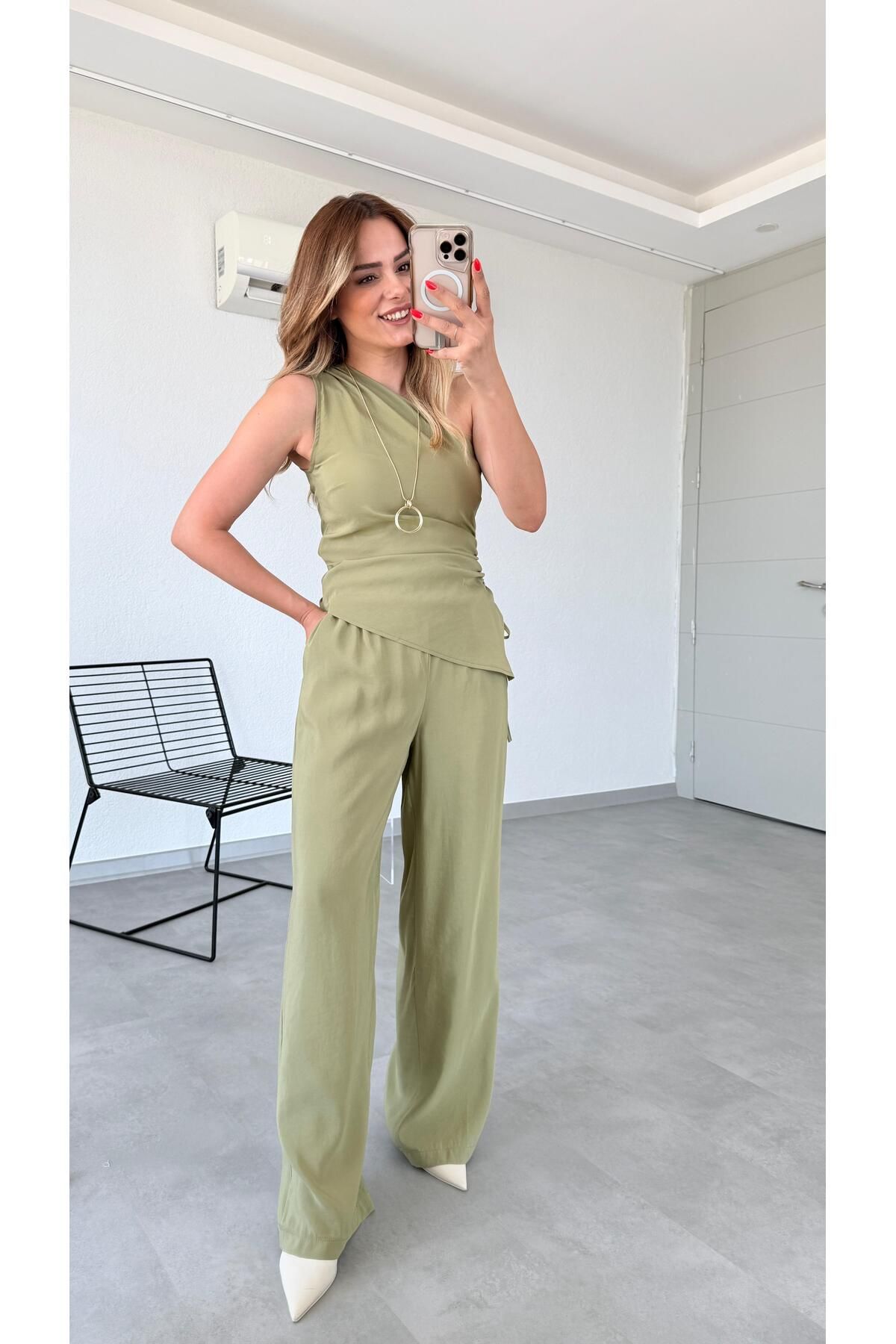 pelin yıldız butik Mina Tek Omuzlu Takım