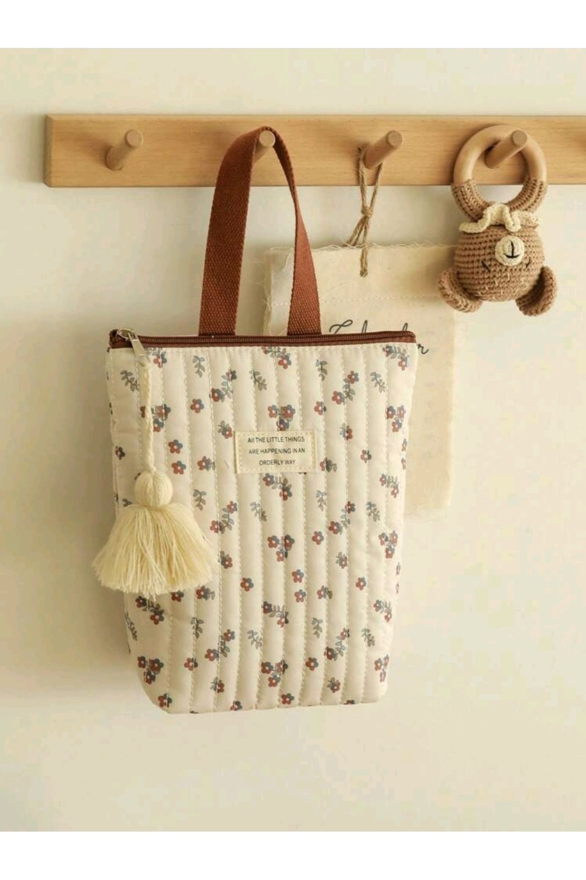 MyBalliStore Çiçek Desenli Orginizer Püskül Detaylı Kumaş Tote Çanta