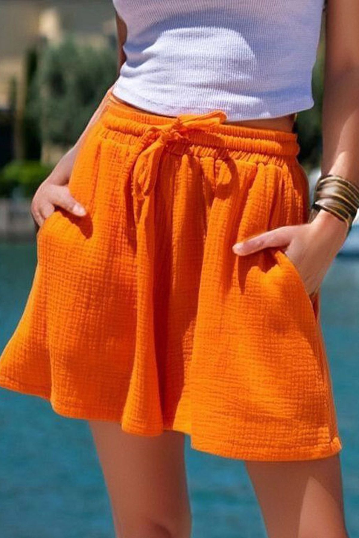 Ottawe Relaxed Fit Normal Bel Beli Lastikli ve Büzgülü Rahat Kesim Günlük Müslin Pamuklu Şort