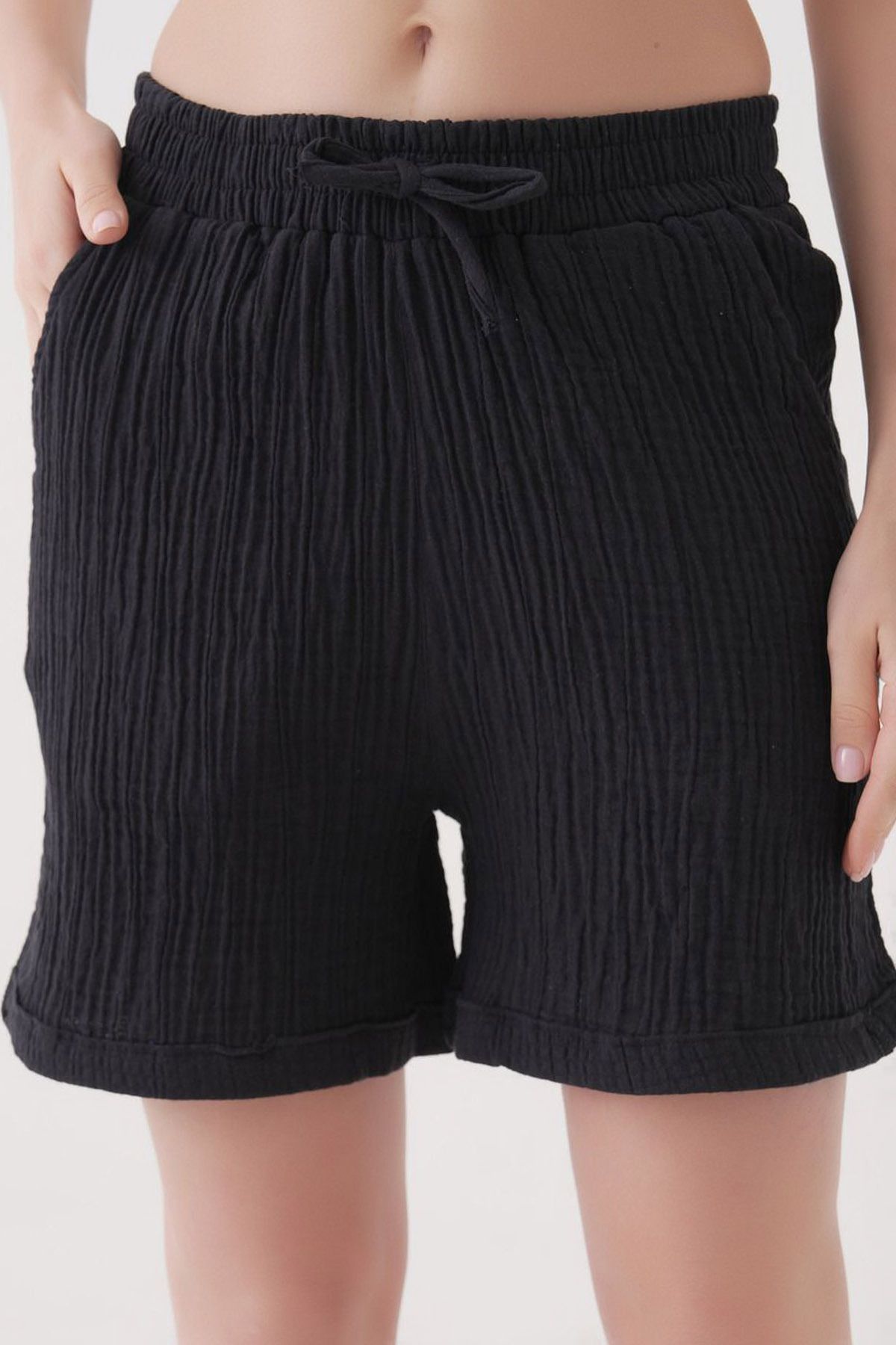 Ottawe Regular Fit Rahat Kesim İp Büzgülü ve Lastikli Belli Çift Cepli Casual Yumuşak Pamuklu Şort