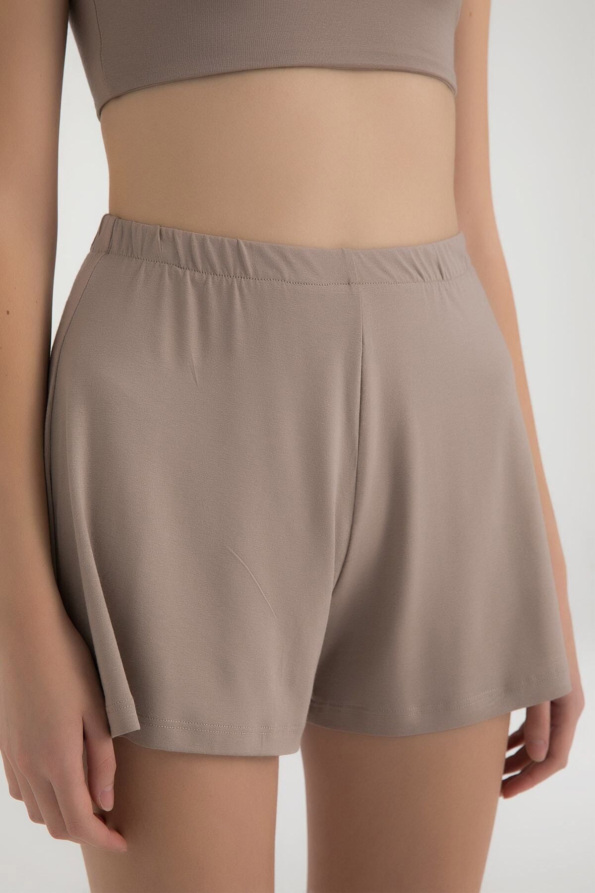 Ottawe Relaxed Fit Rahar Beli Lastikli Normal Belli Ultra soft Kumaş Bol Paça Tarz Casual Şort