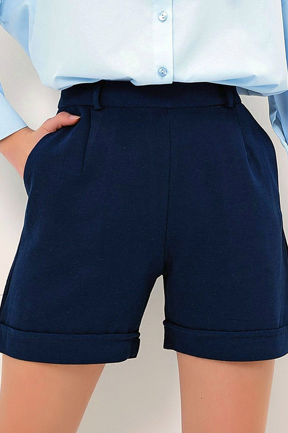 Ottawe Regular Fit Rahat Kalıp Paçası Duble Yüksek Belli Çift Cepli Casual Günlük Keten Şort