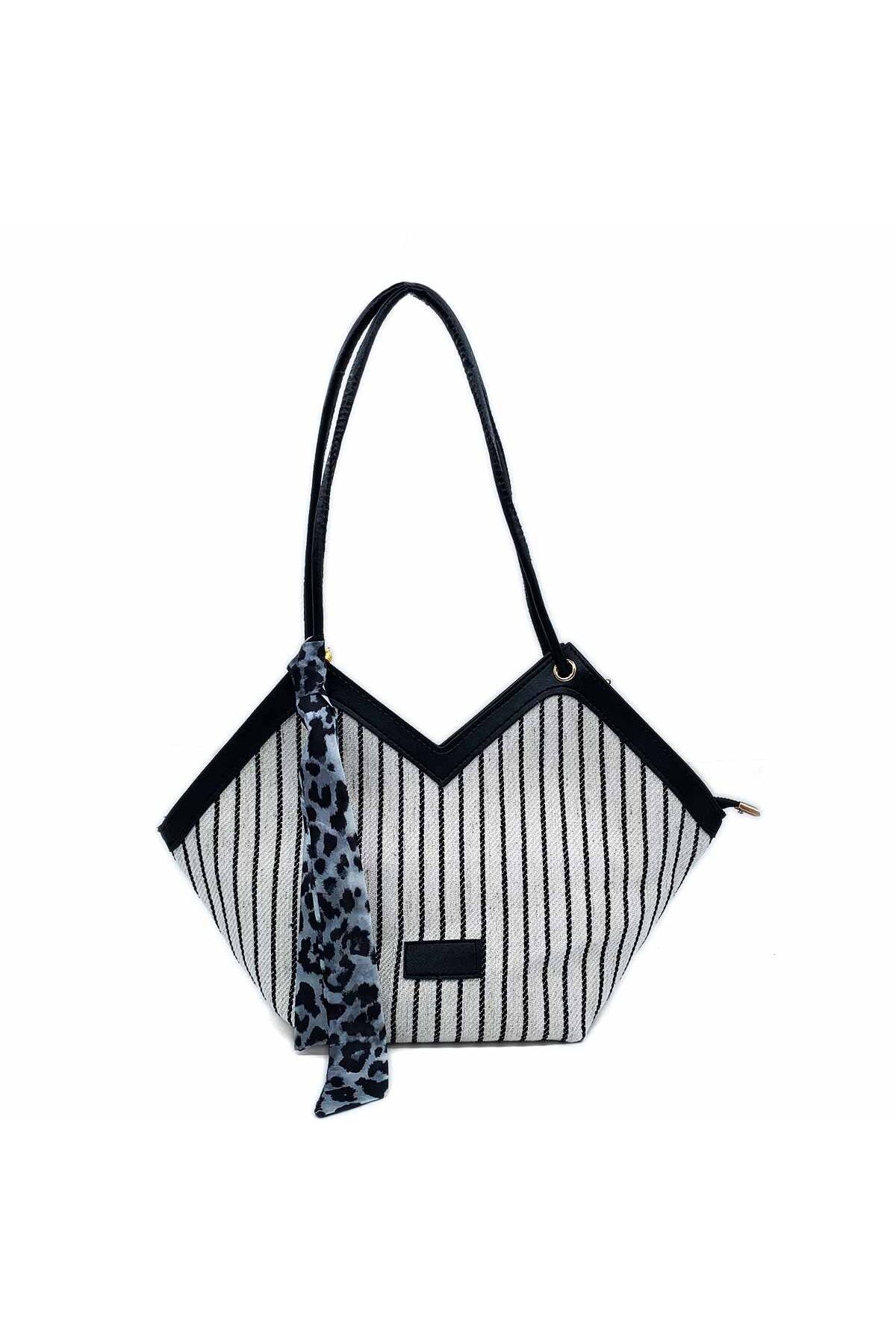 Besa Bags V Model Omuz Çantası