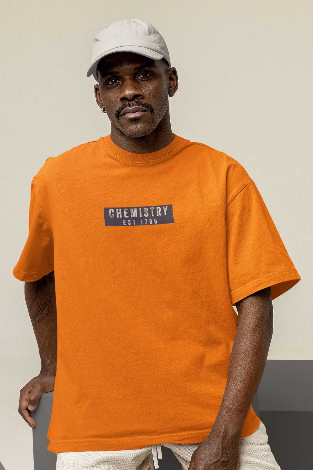 Uniquetex NUBENSE / KİMAS-14 - Oversize Unisex Kimya Baskılı Turuncu Bisiklet Yaka T-shirt (Bilim Tişört)