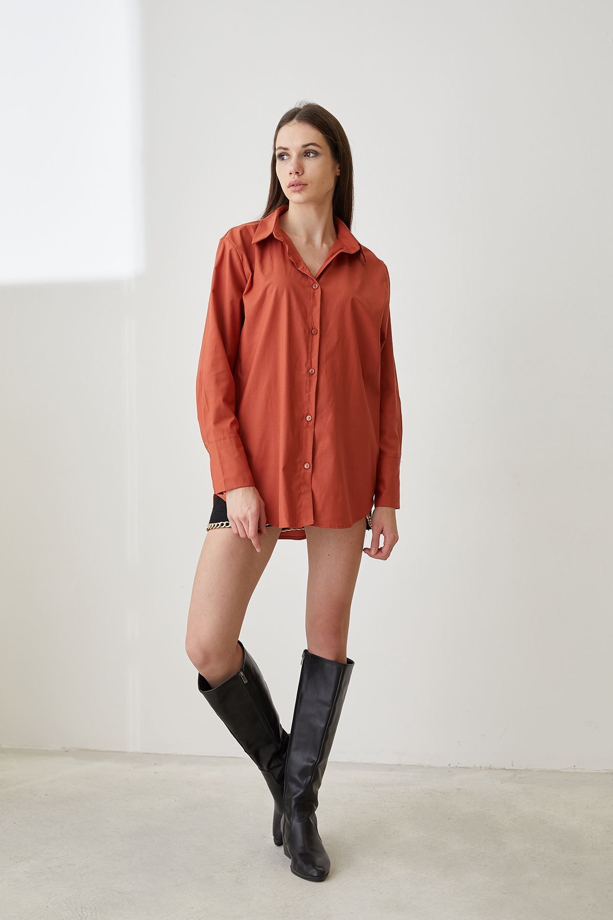 modestim Kadın Boydan Düğmeli Kol Manşetli Oversize 36/42 Beden Uyumlu Gömlek Kiremit