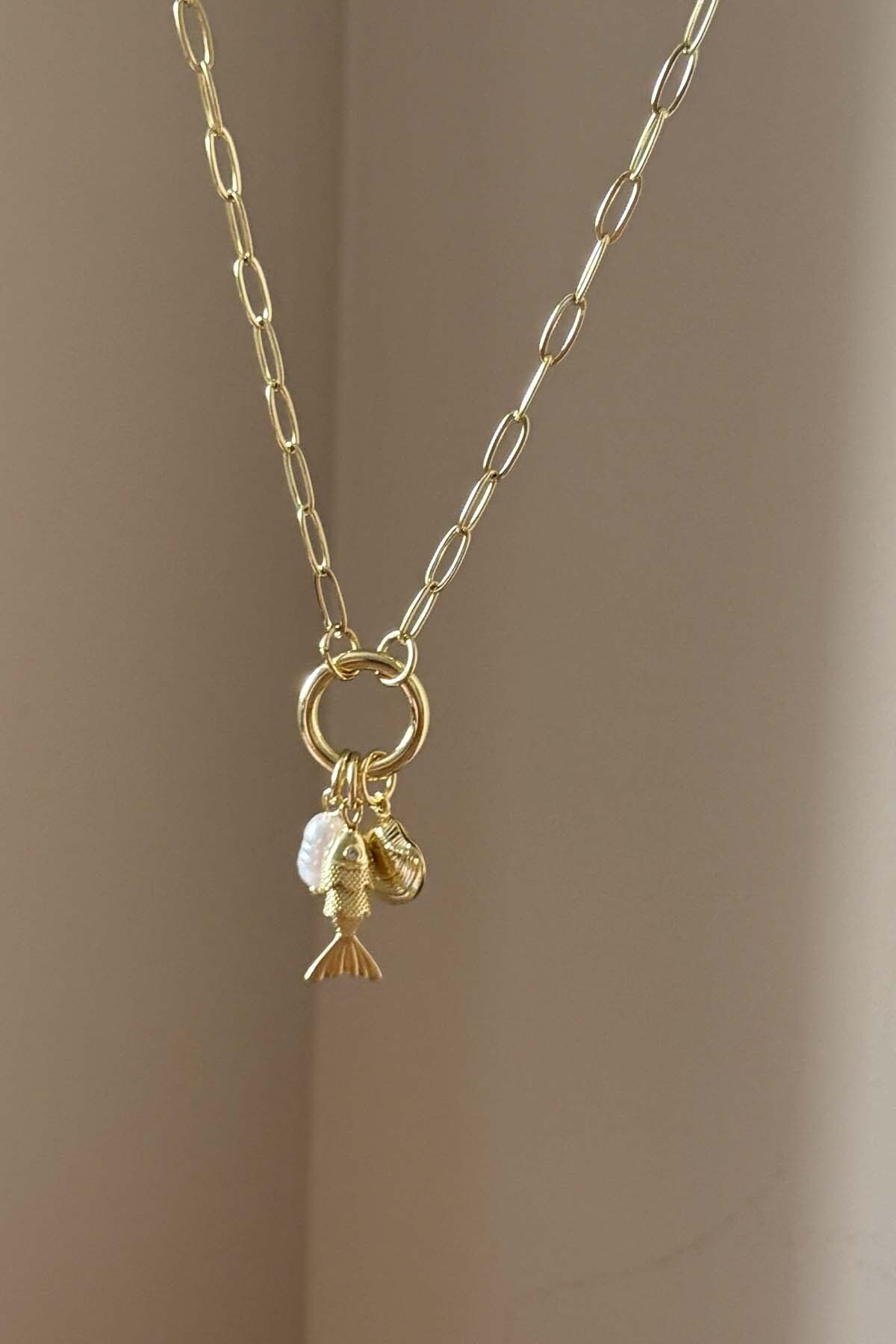AMORE.İST STORE Balık Charm'lı Kolye